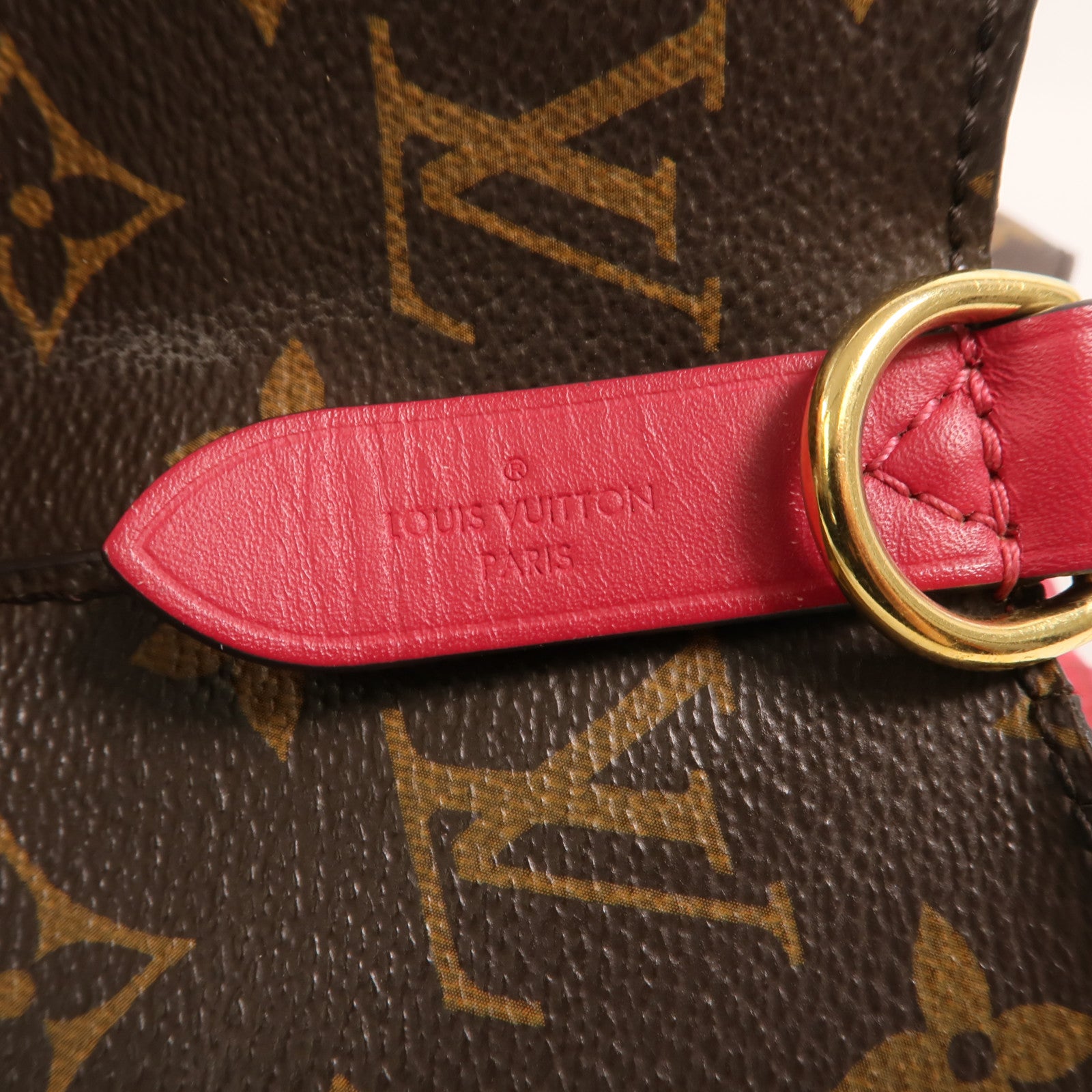 LOUIS VUITTON Monogram Neo Noe金扣肩背袋