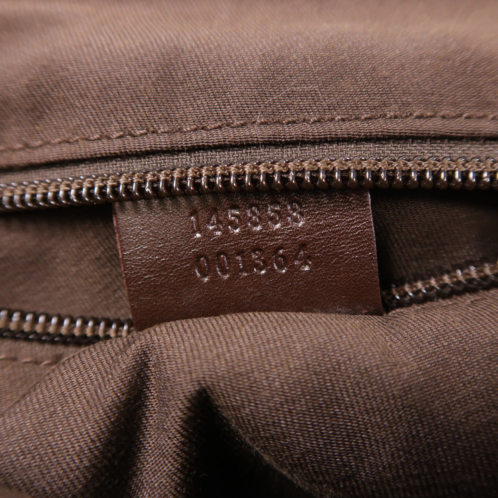 GUCCI 帆布Shoulder Bag銀扣肩背袋