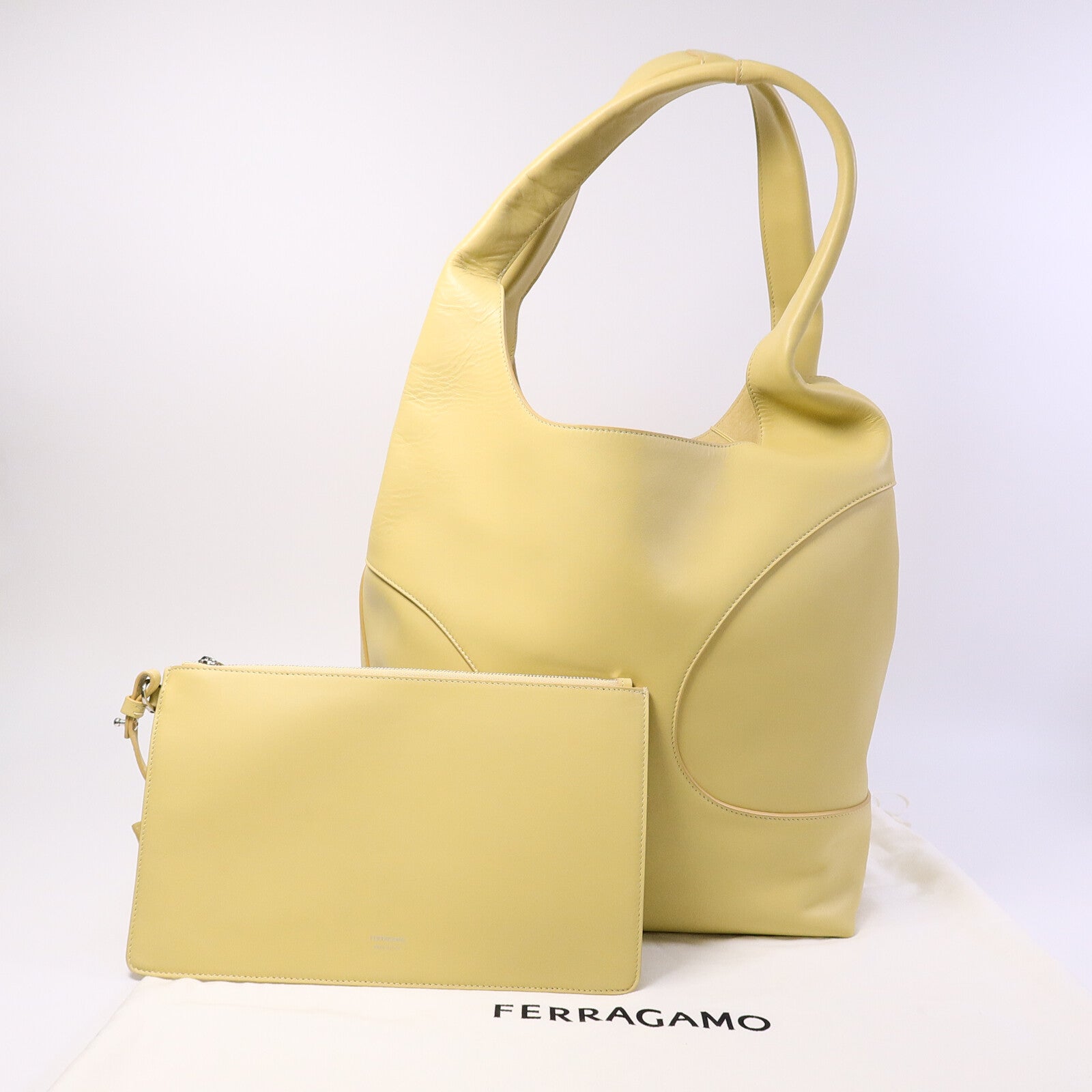 Salvatore Ferragamo 牛皮皮革Debossed Cut-Out Hobo肩背袋