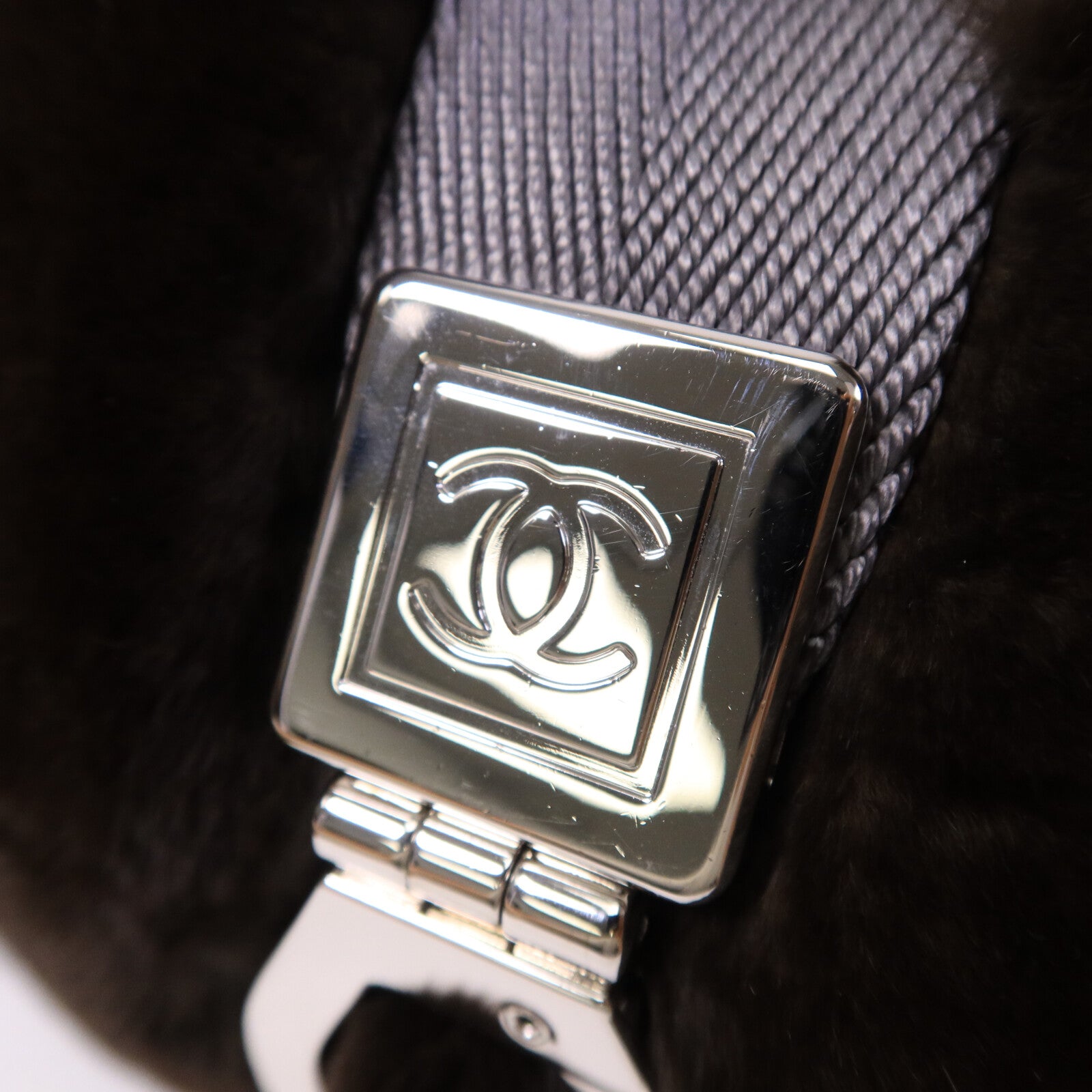 CHANEL 兔毛/尼龍Chain Shoulder Bag鏈帶肩背袋