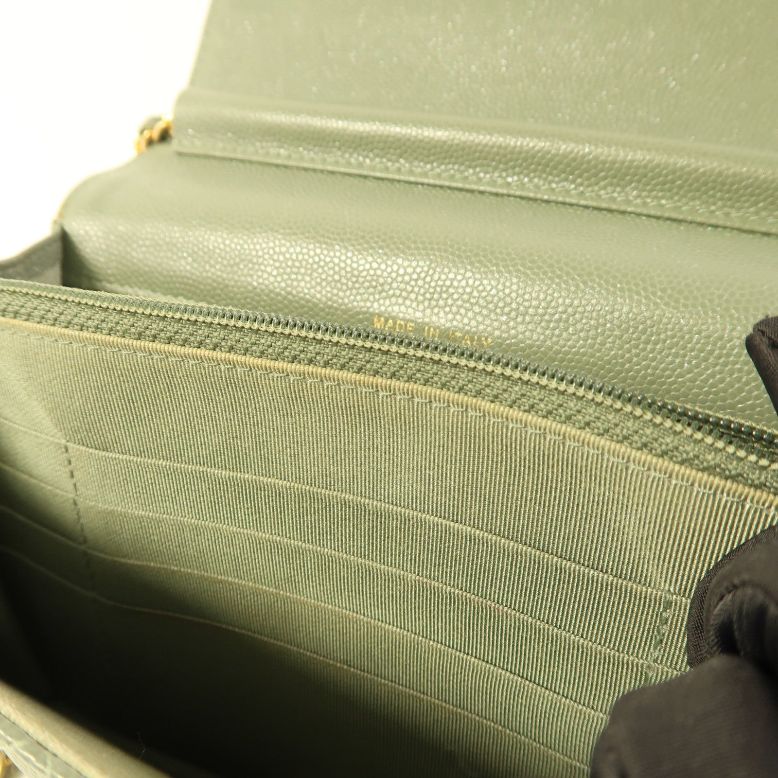 CHANEL 牛皮皮革Classic Square WOC金扣鏈帶肩背袋