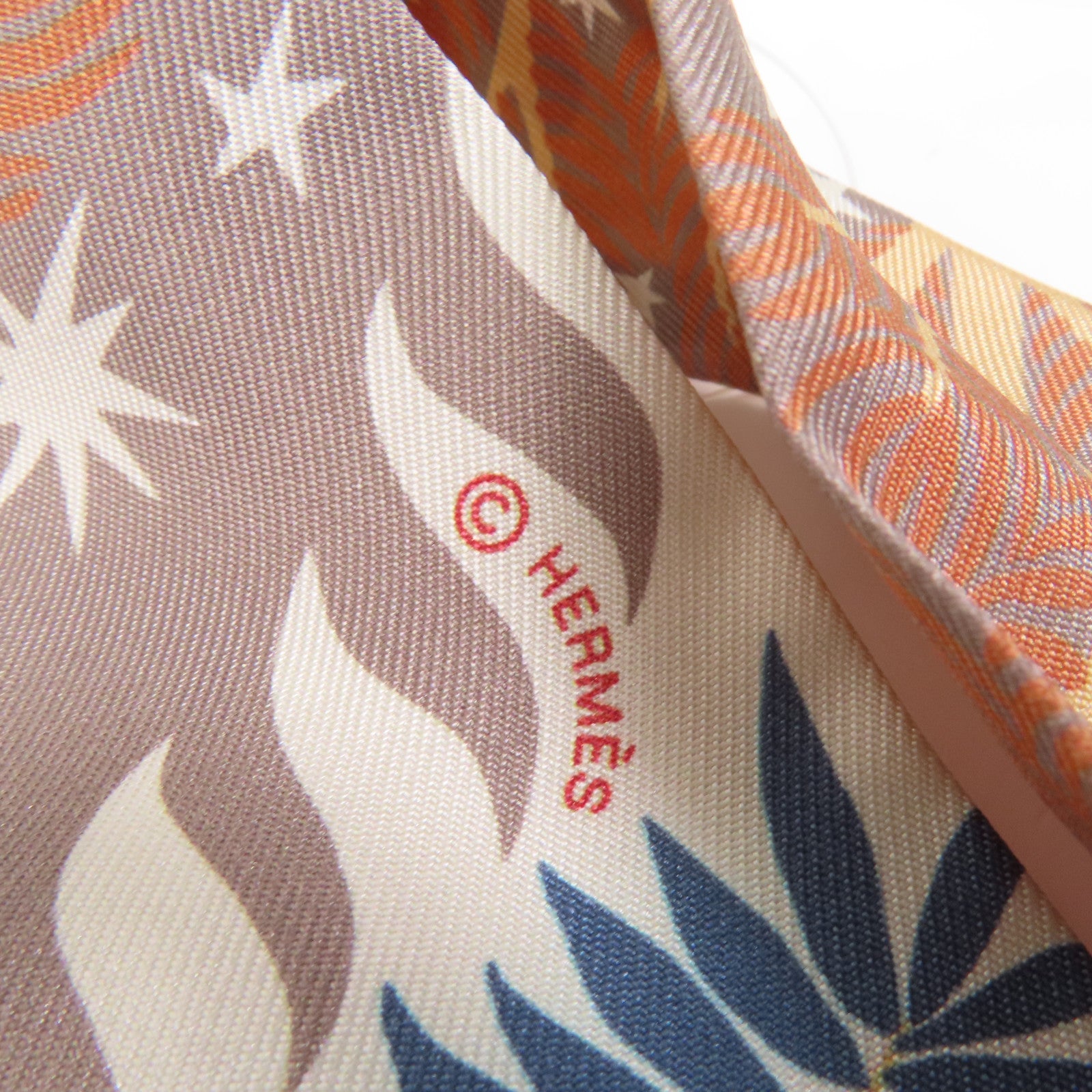 HERMES 絲質Twilly絲巾