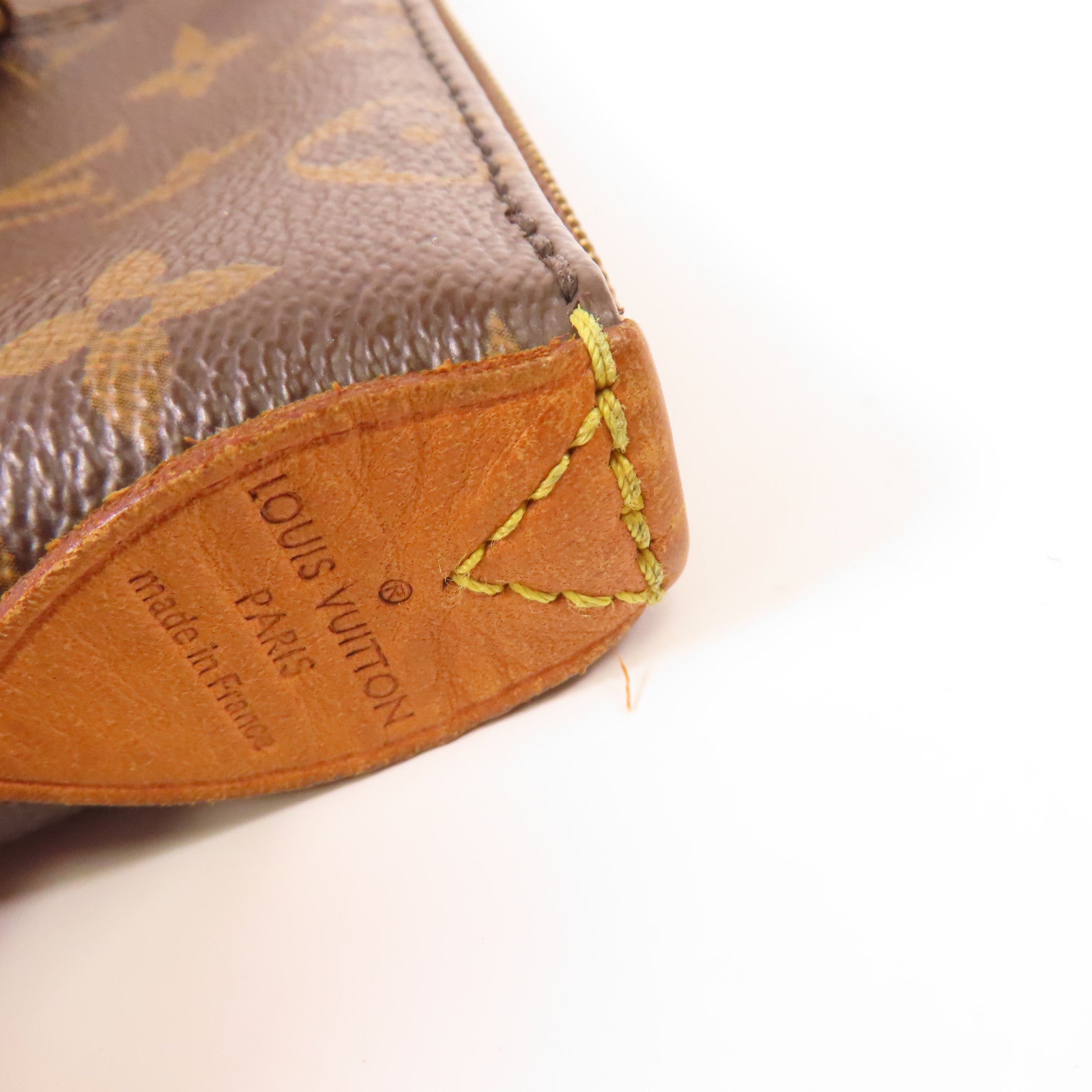 LOUIS VUITTON Monogram Totally MM金扣肩背袋