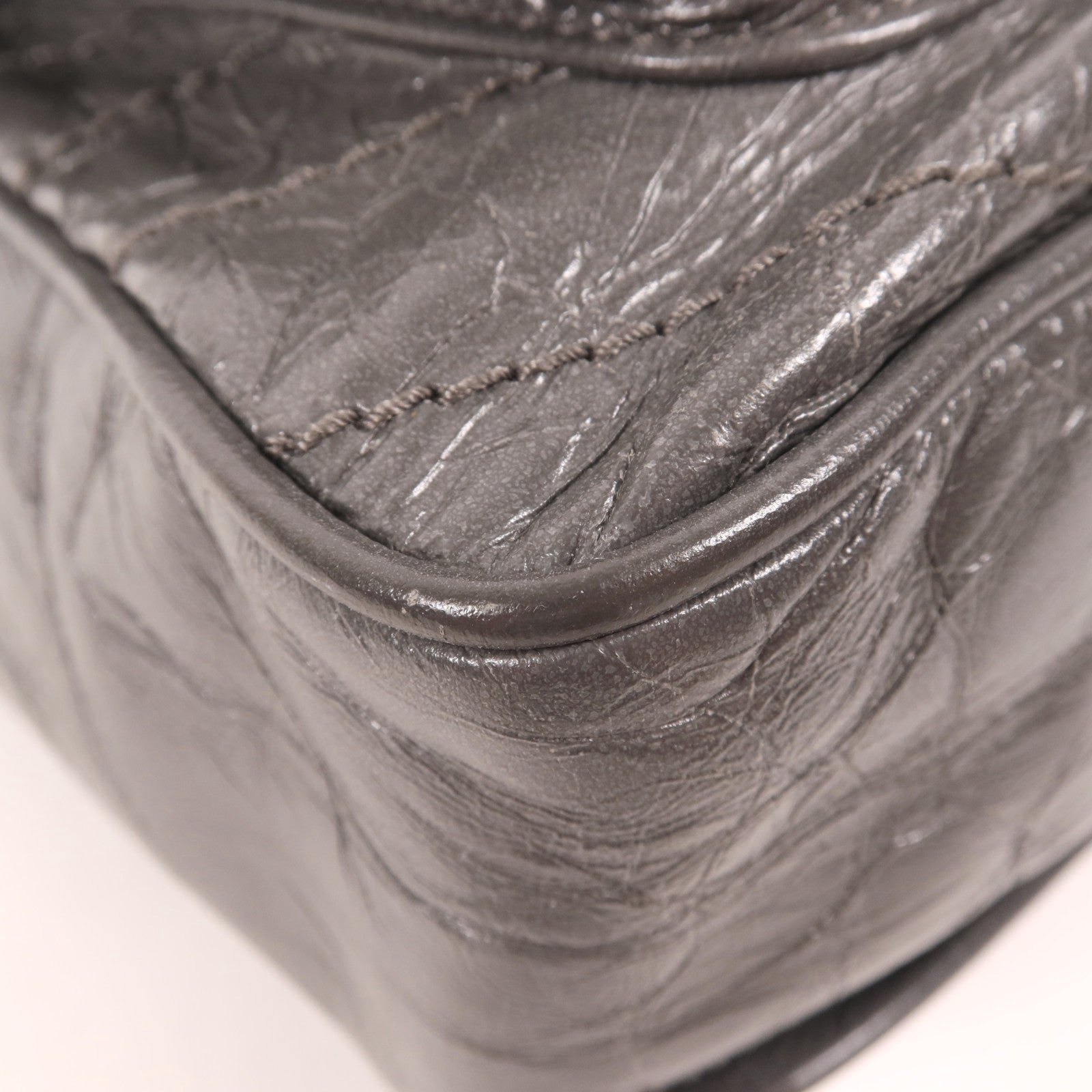 SAINT LAURENT 牛皮皮革Niki Medium銀扣肩背袋