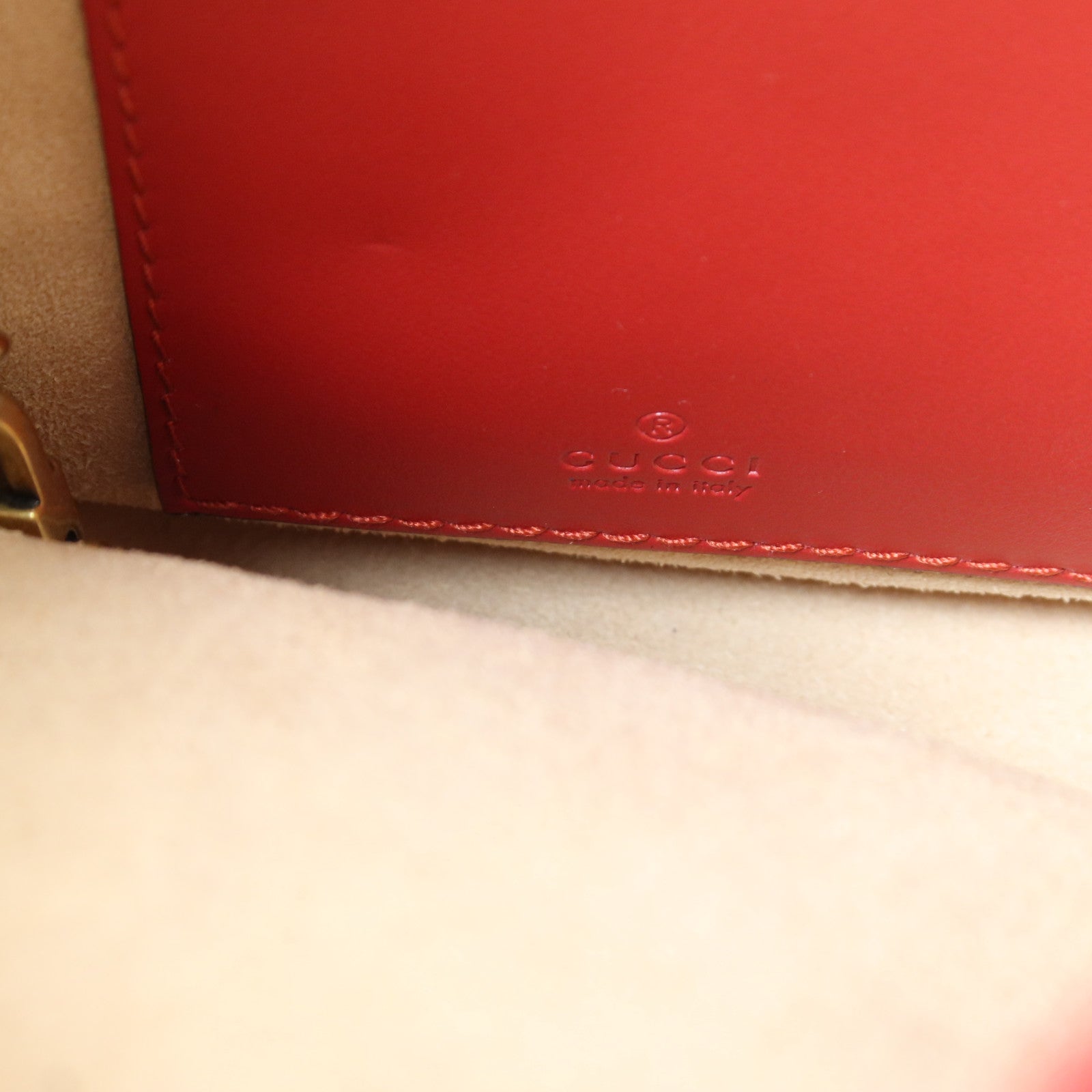 GUCCI 牛皮皮革GG Marmont Mini Shoulder Bag金扣鏈帶肩背袋