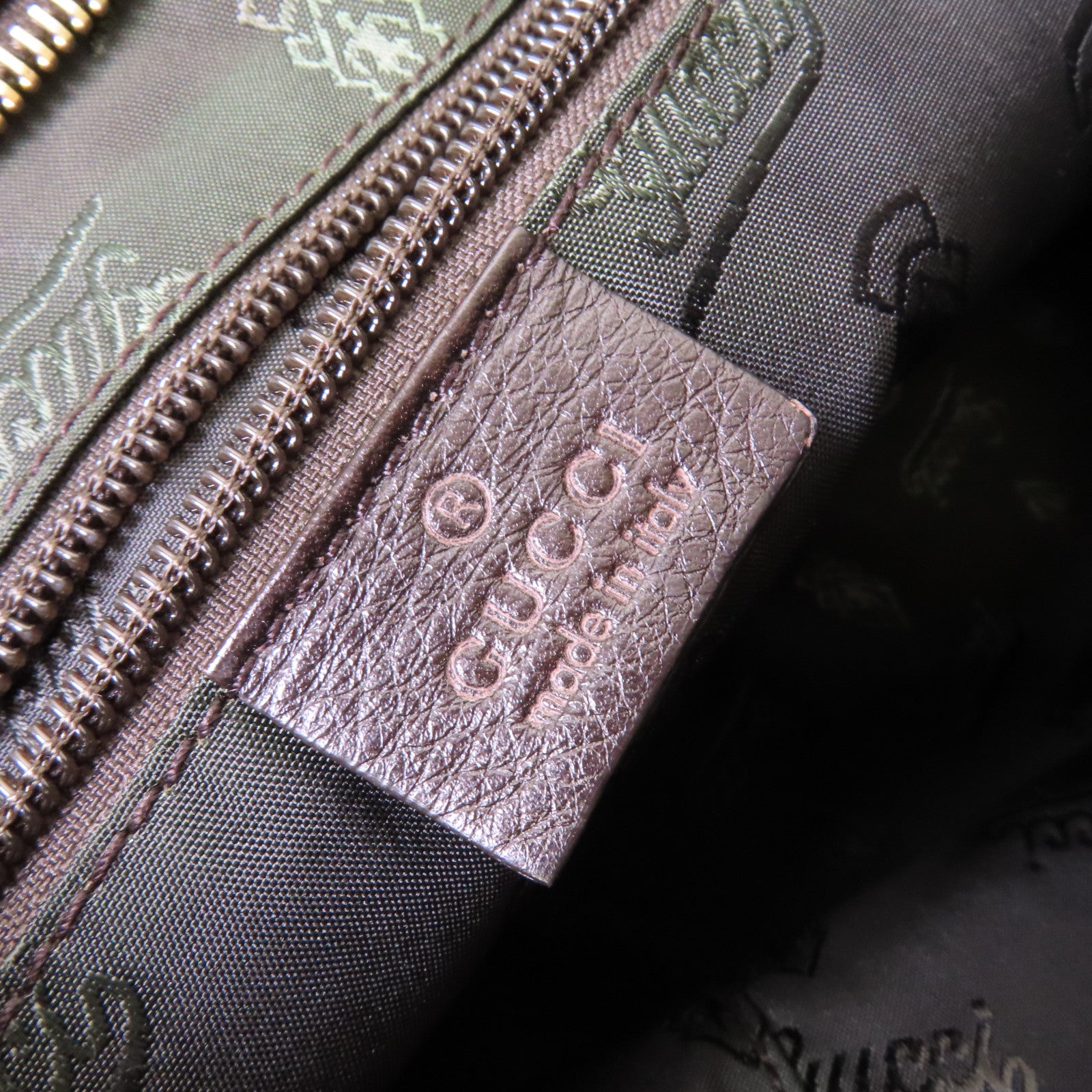 GUCCI 牛皮皮革Guccissima Messenger Bag金扣肩背袋啡色