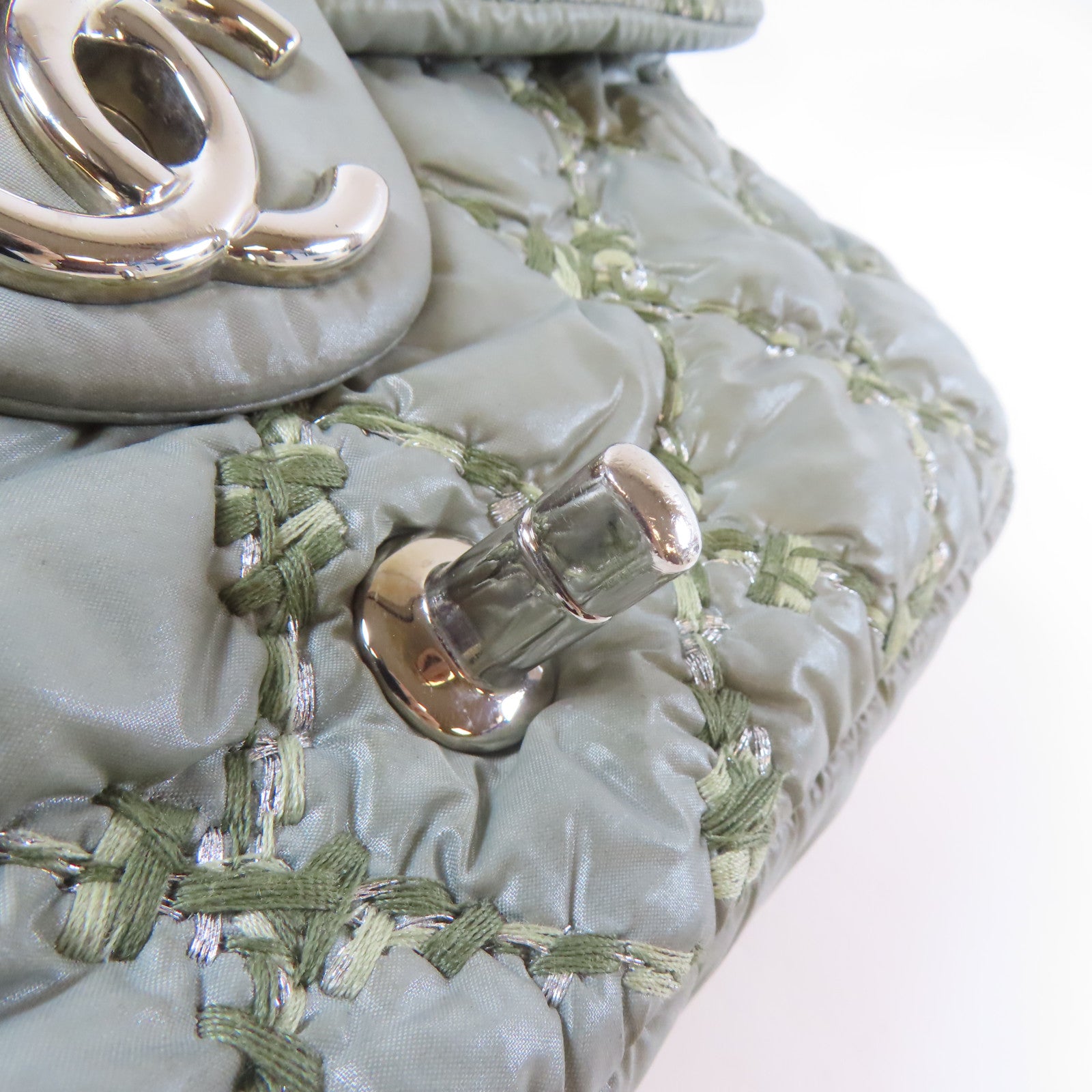CHANEL 菱格尼龍Chain Shoulder銀扣鏈帶肩背袋綠色