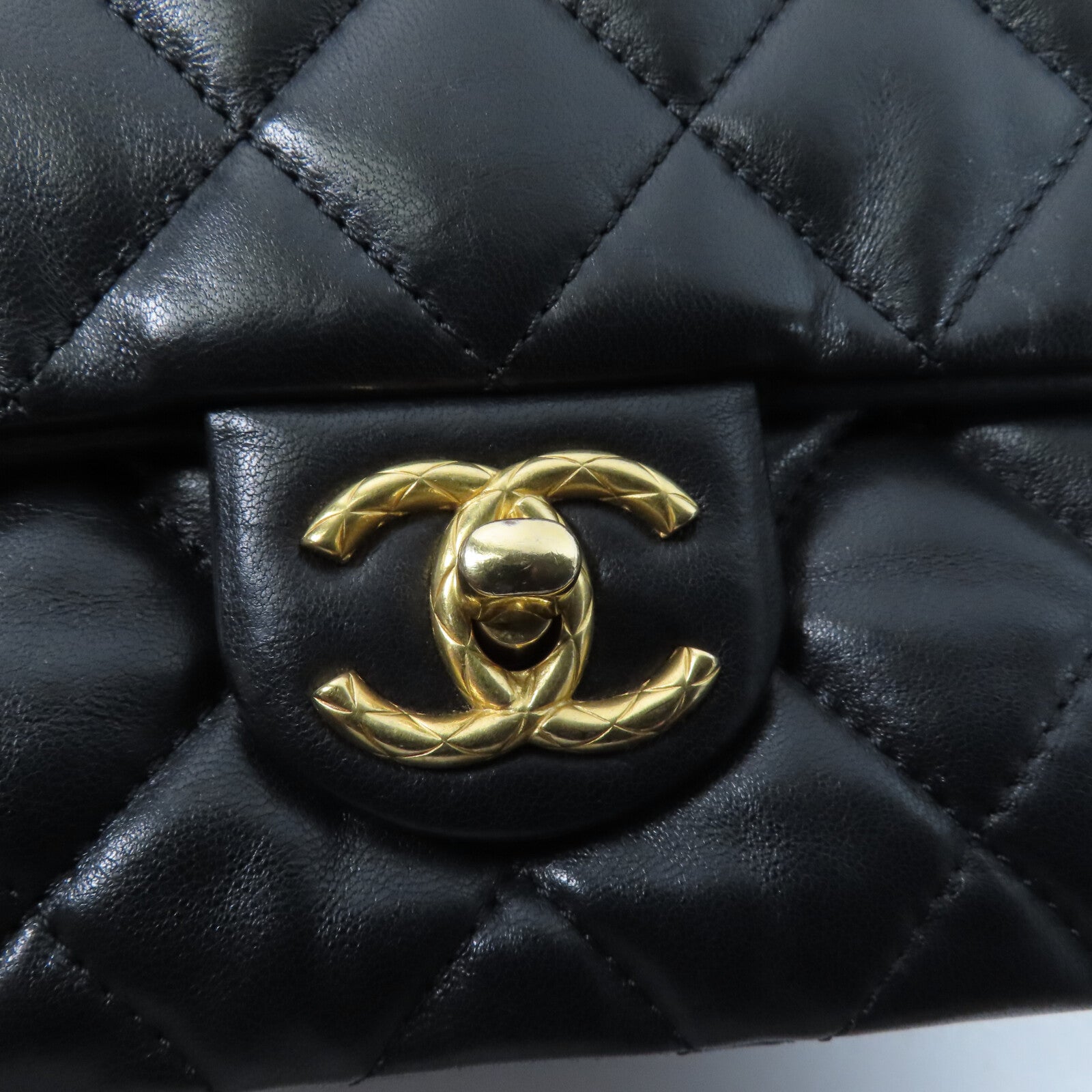 CHANEL 羊皮皮革Chain Shoulder鏈帶肩背袋