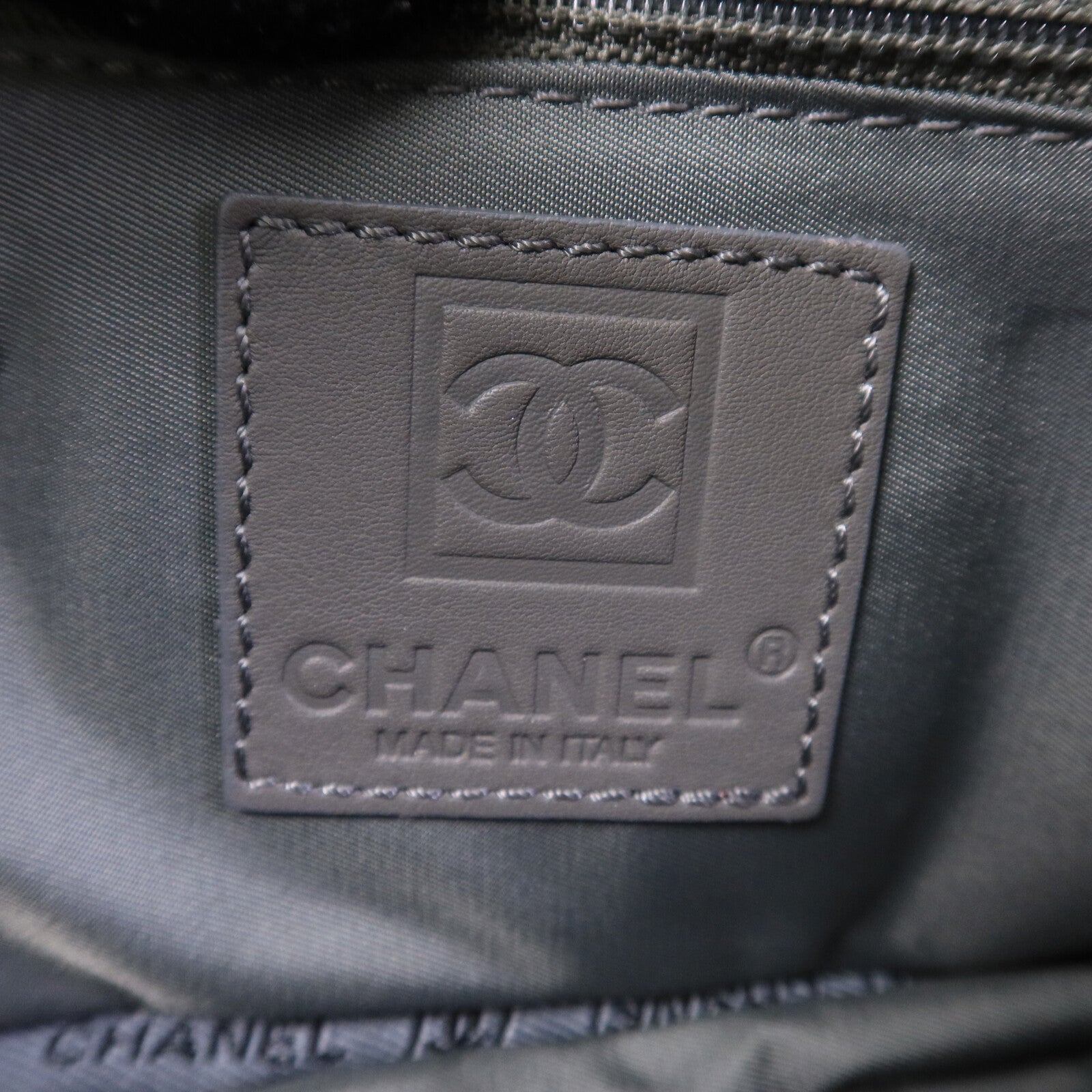 CHANEL 兔毛/尼龍Chain Shoulder Bag鏈帶肩背袋