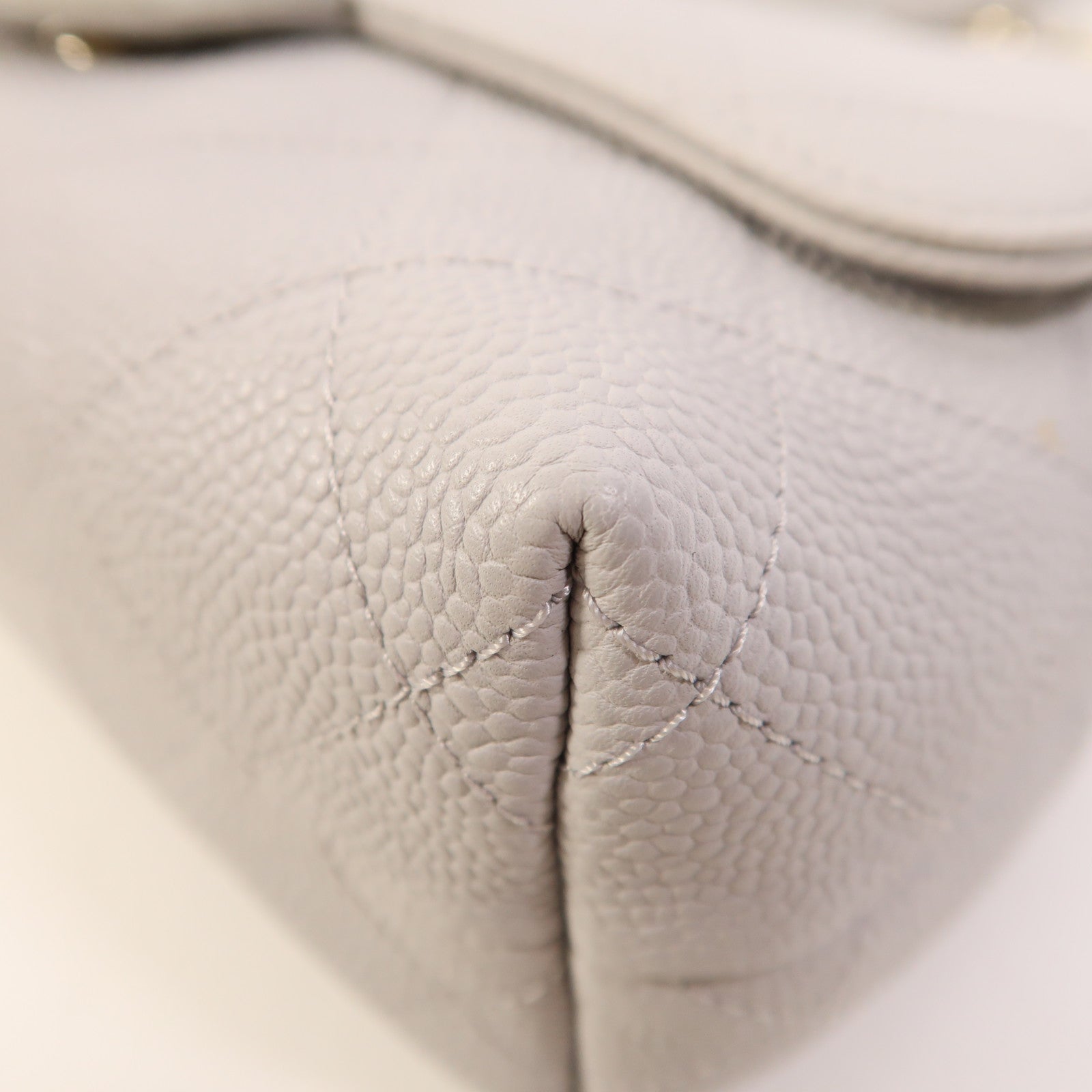 CHANEL 牛皮皮革City Walk Small Flap金扣手挽肩背兩用袋