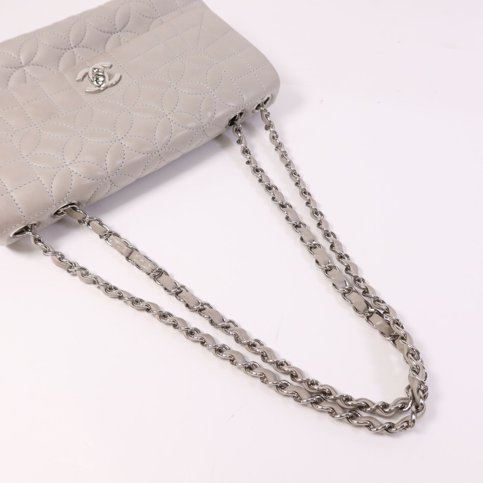 CHANEL 羊皮皮革Chain Shoulder銀扣鏈帶肩背袋