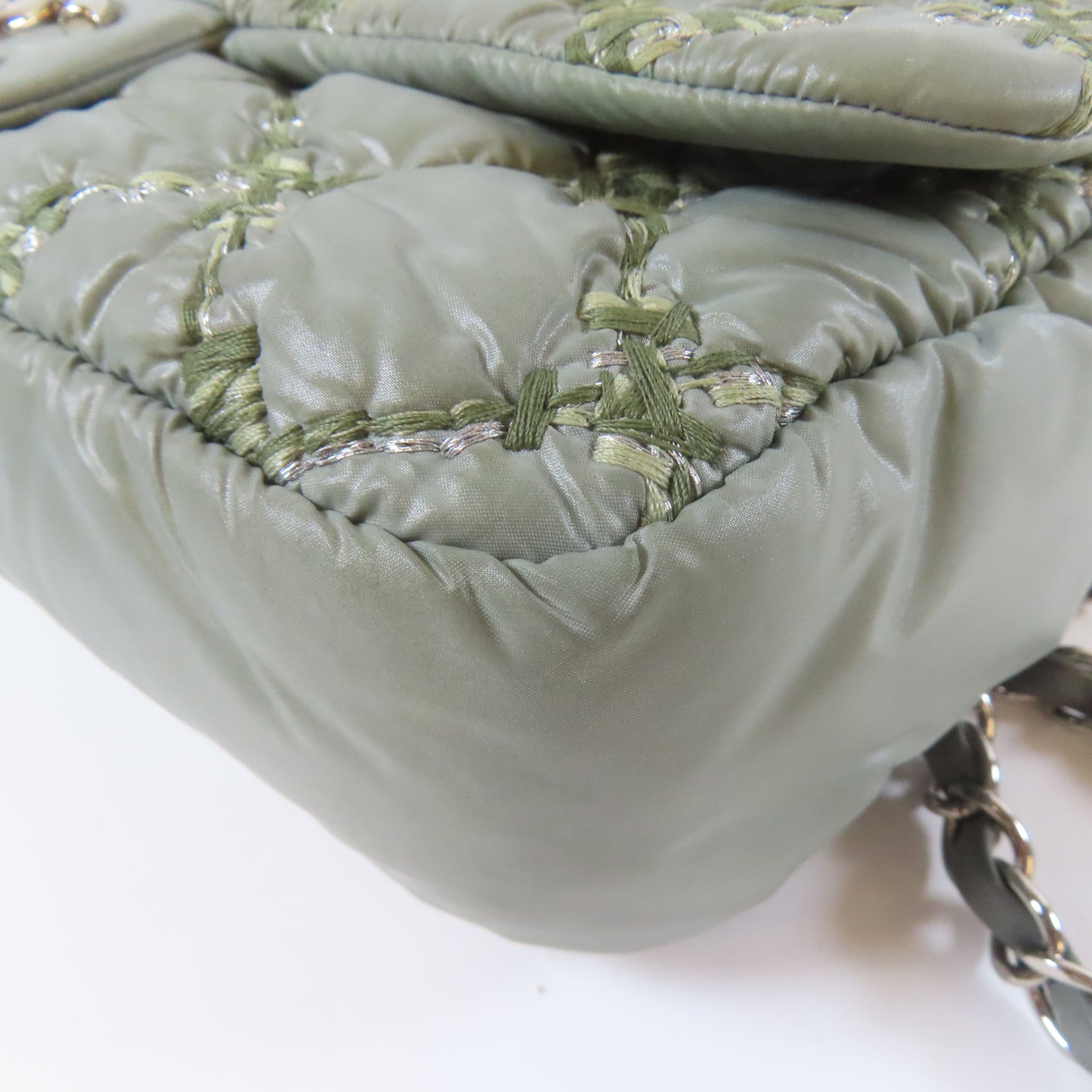 CHANEL 菱格尼龍Chain Shoulder銀扣鏈帶肩背袋綠色