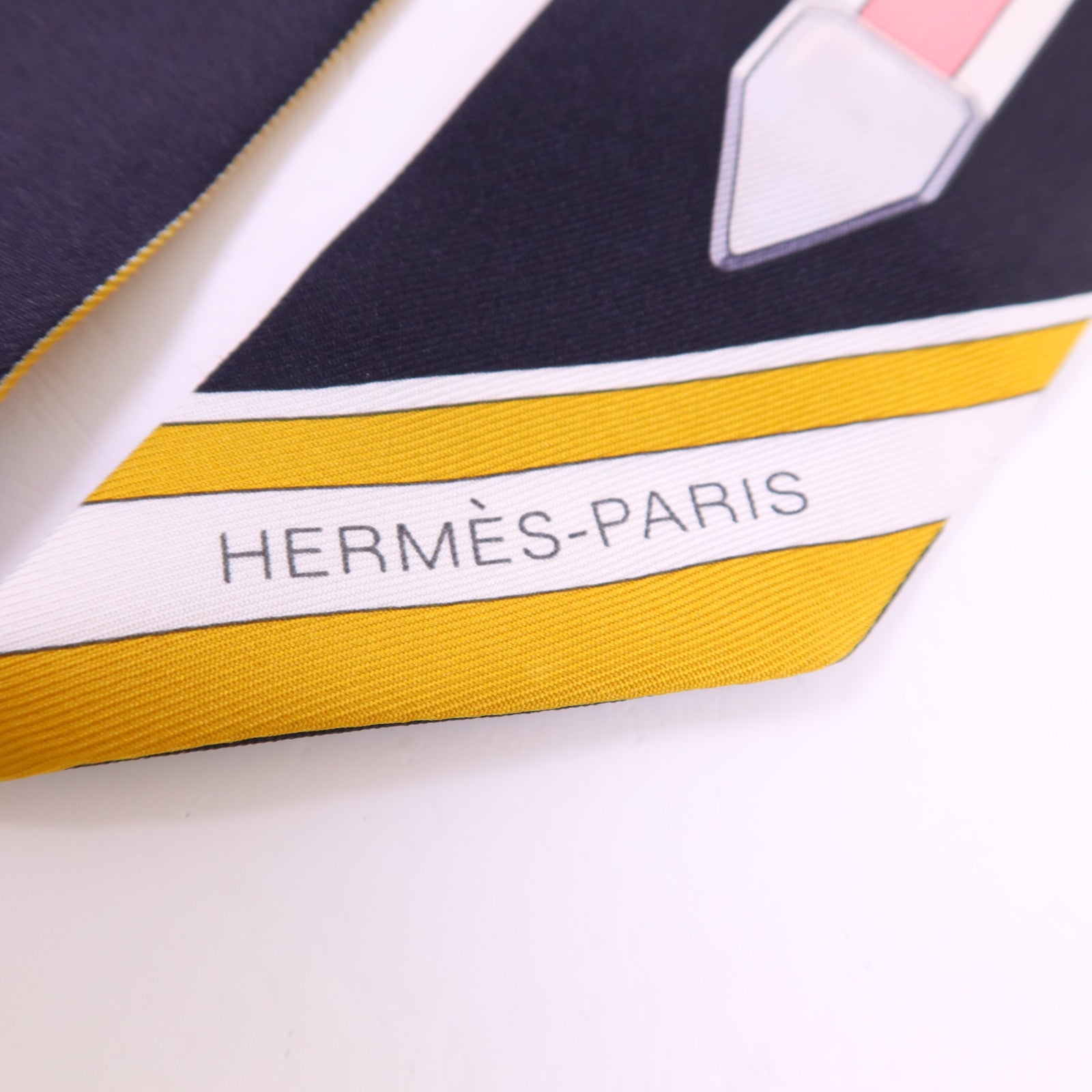 HERMES 絲質Twilly絲巾