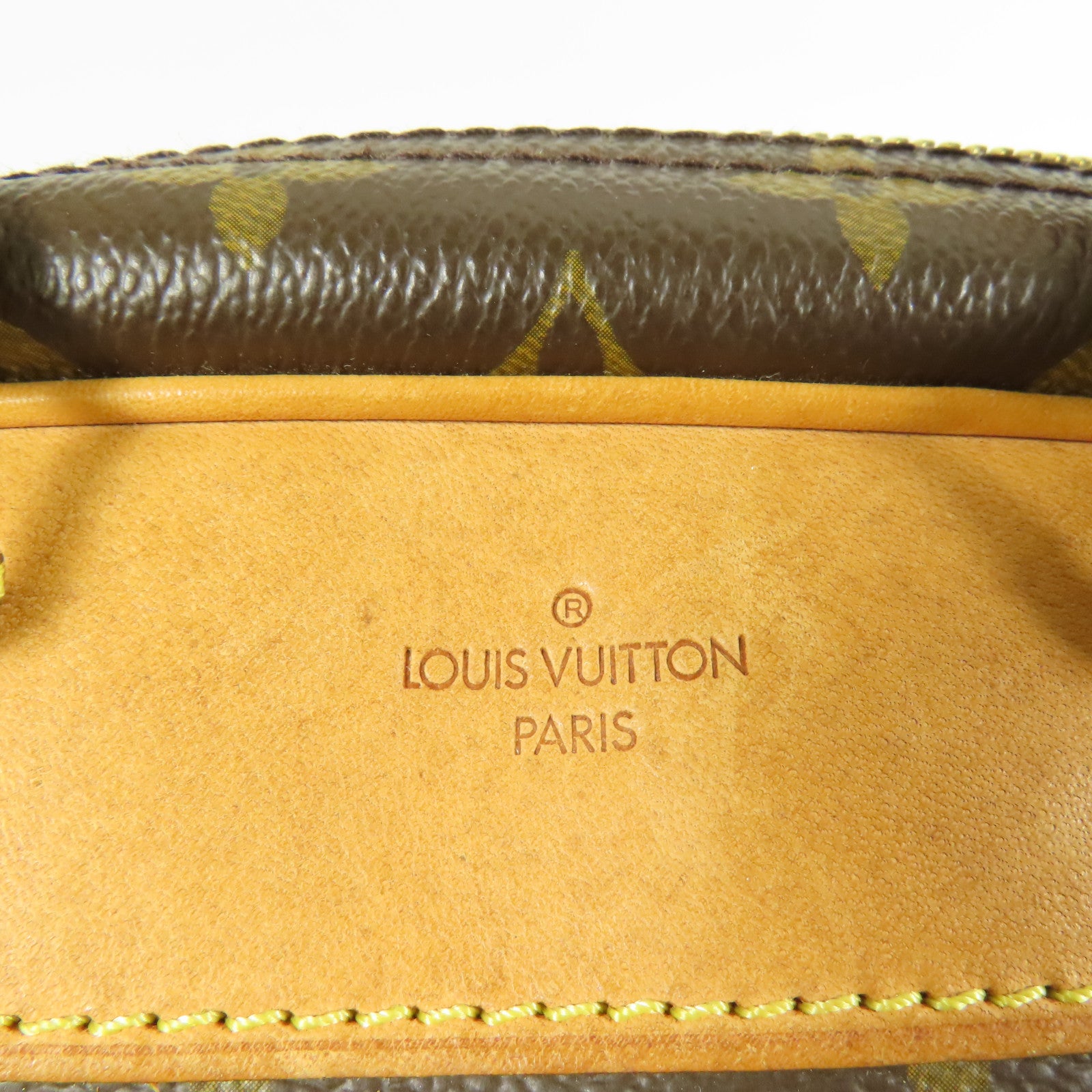 LOUIS VUITTON Monogram Trouville金扣手挽袋