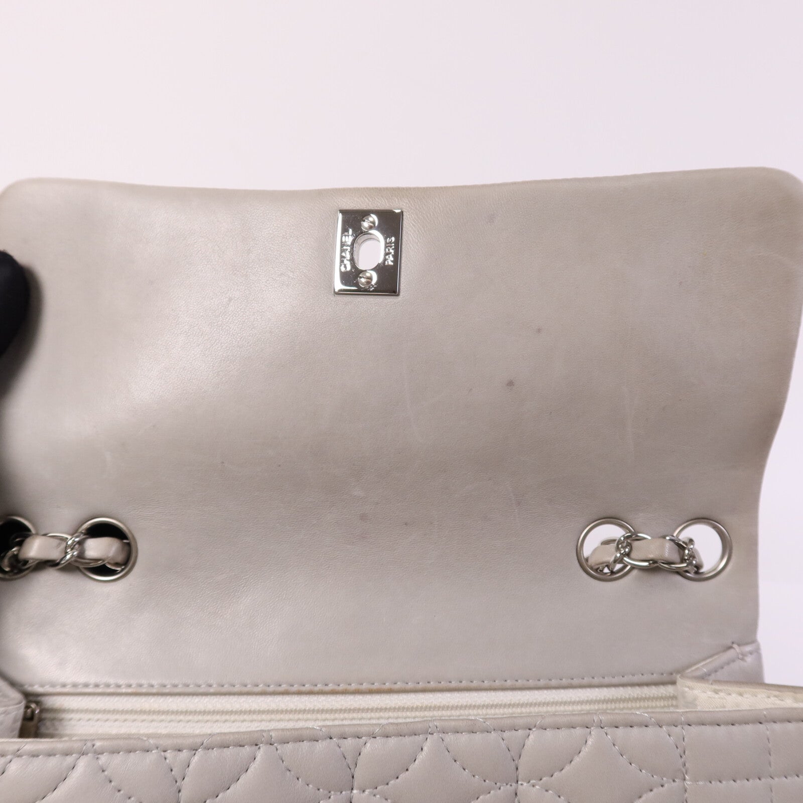 CHANEL 羊皮皮革Chain Shoulder銀扣鏈帶肩背袋
