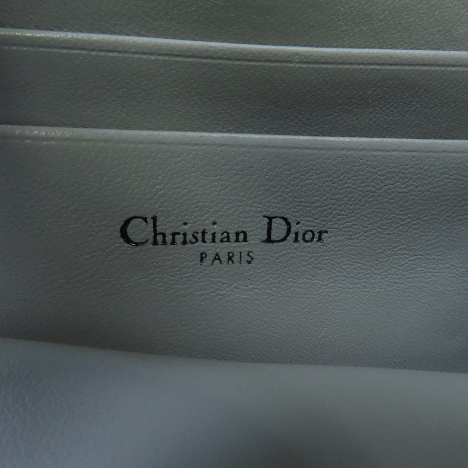 Dior 皮革Caro Macrocannage Mini Bag銀扣鏈帶肩背袋灰色
