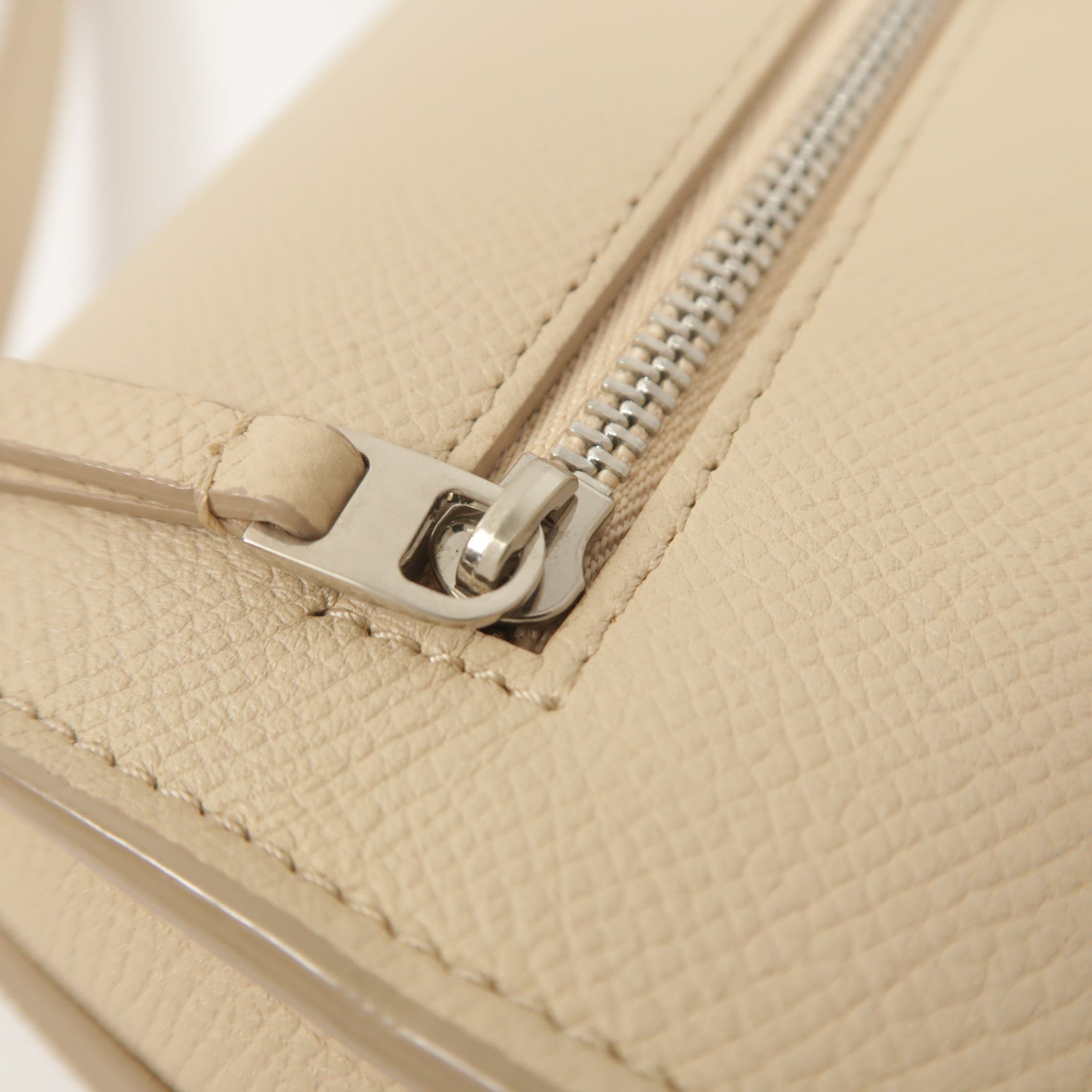 CELINE 牛皮皮革Trotteur肩背袋