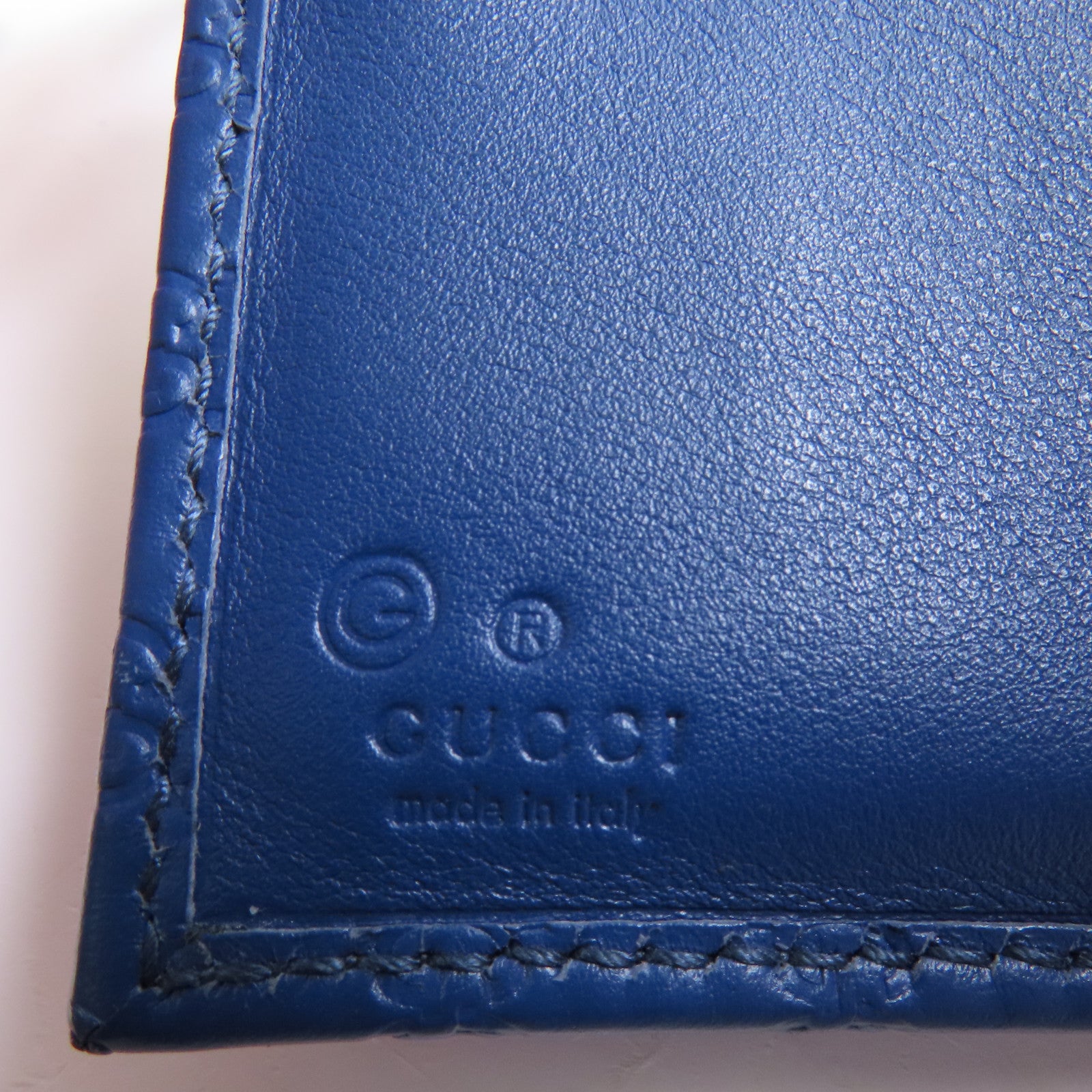 GUCCI 牛皮皮革Embossed Zipped Wallet金扣錢包