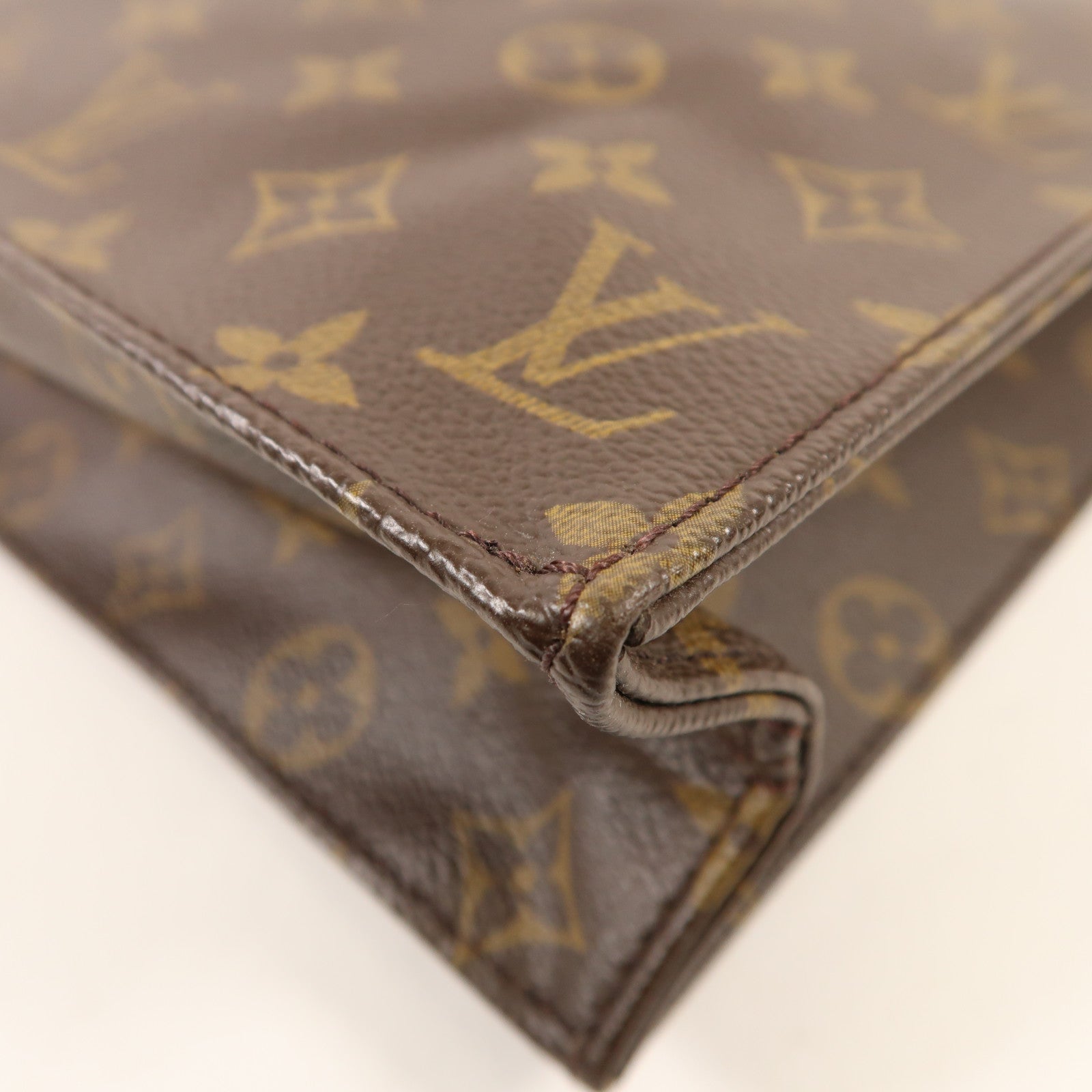 LOUIS VUITTON Monogram Sac Plat金扣手挽袋