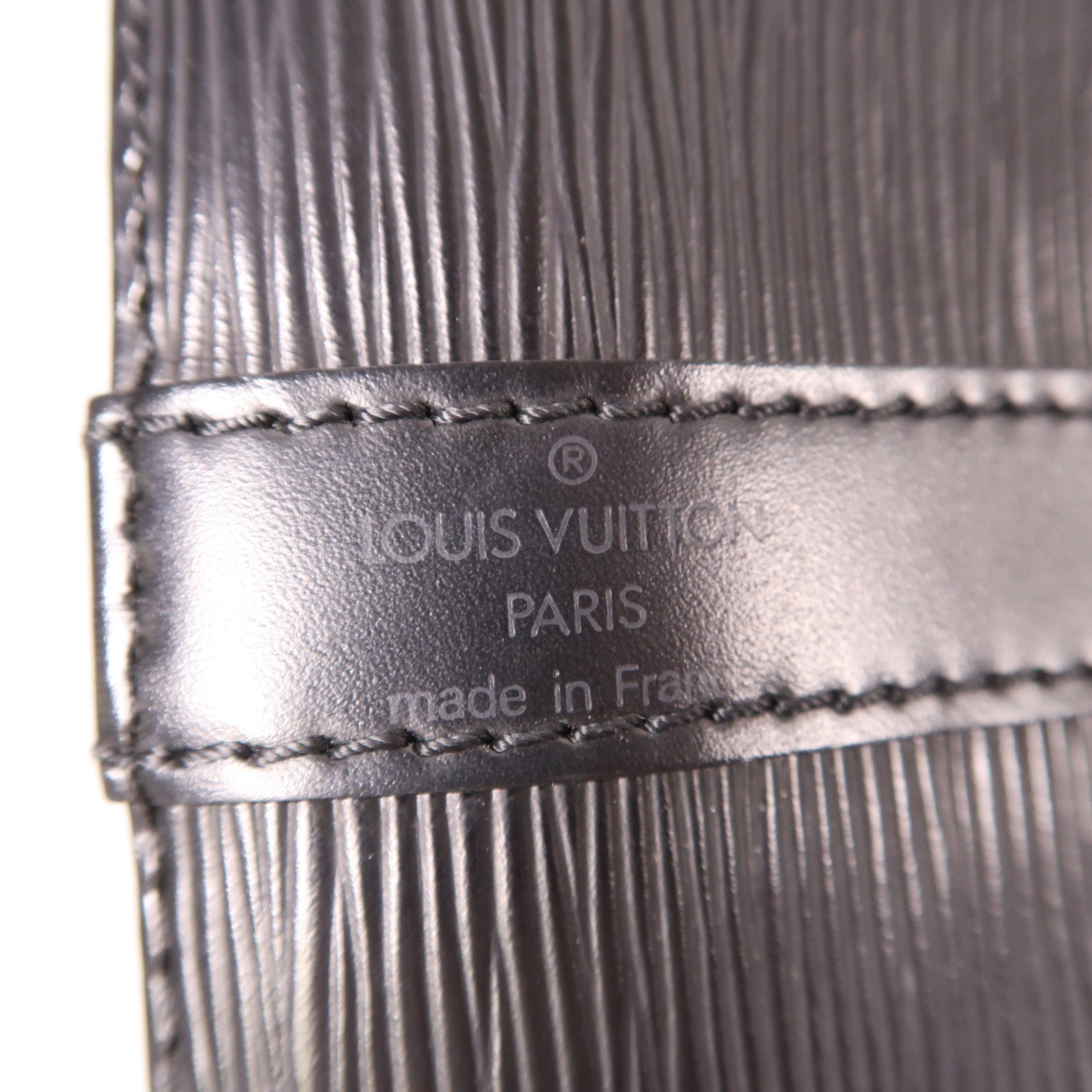 LOUIS VUITTON Epi Noe金扣肩背袋