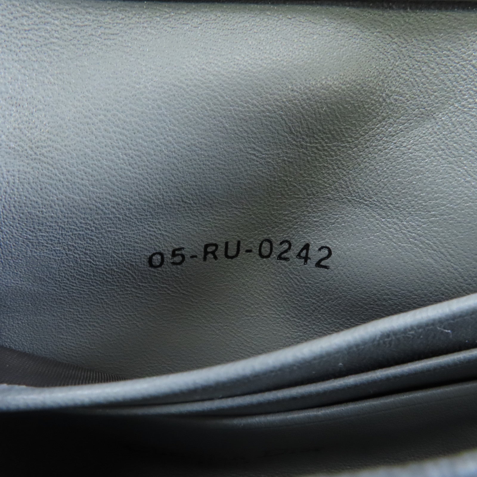 Dior 皮革Caro Macrocannage Mini Bag銀扣鏈帶肩背袋灰色