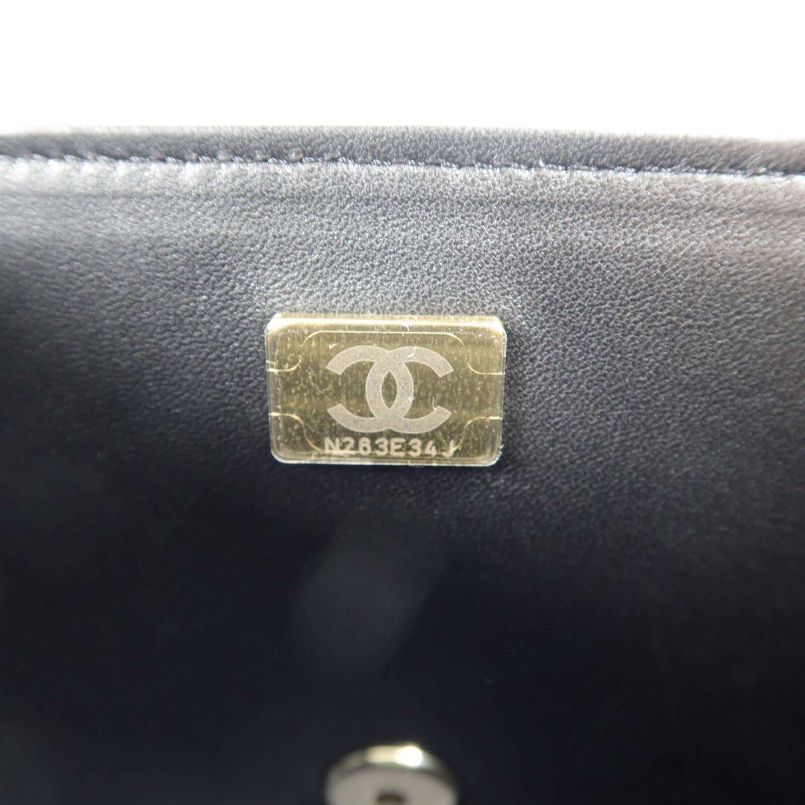 CHANEL 羊皮皮革Mini Classic 17鏈帶肩背袋