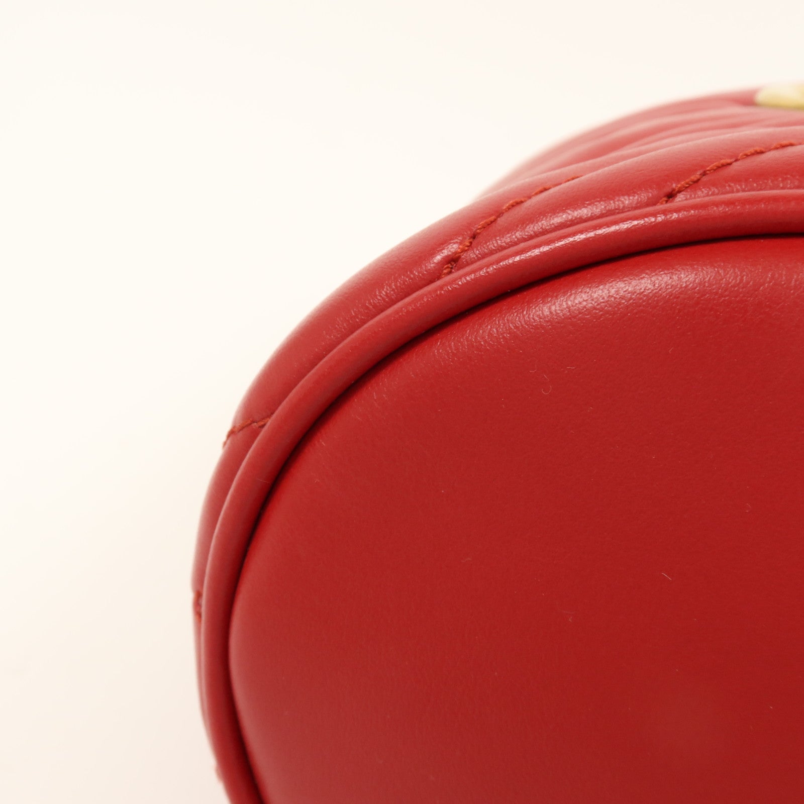 GUCCI 牛皮皮革GG Marmont Mini Shoulder Bag金扣鏈帶肩背袋