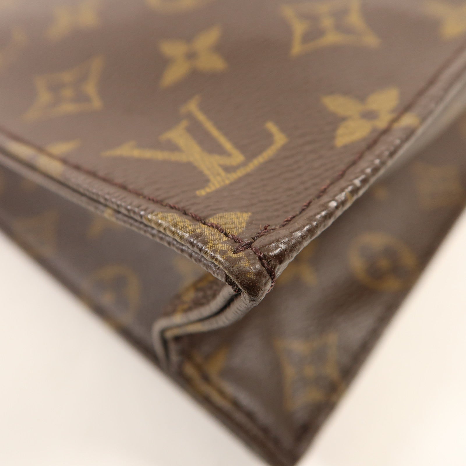 LOUIS VUITTON Monogram Sac Plat金扣手挽袋