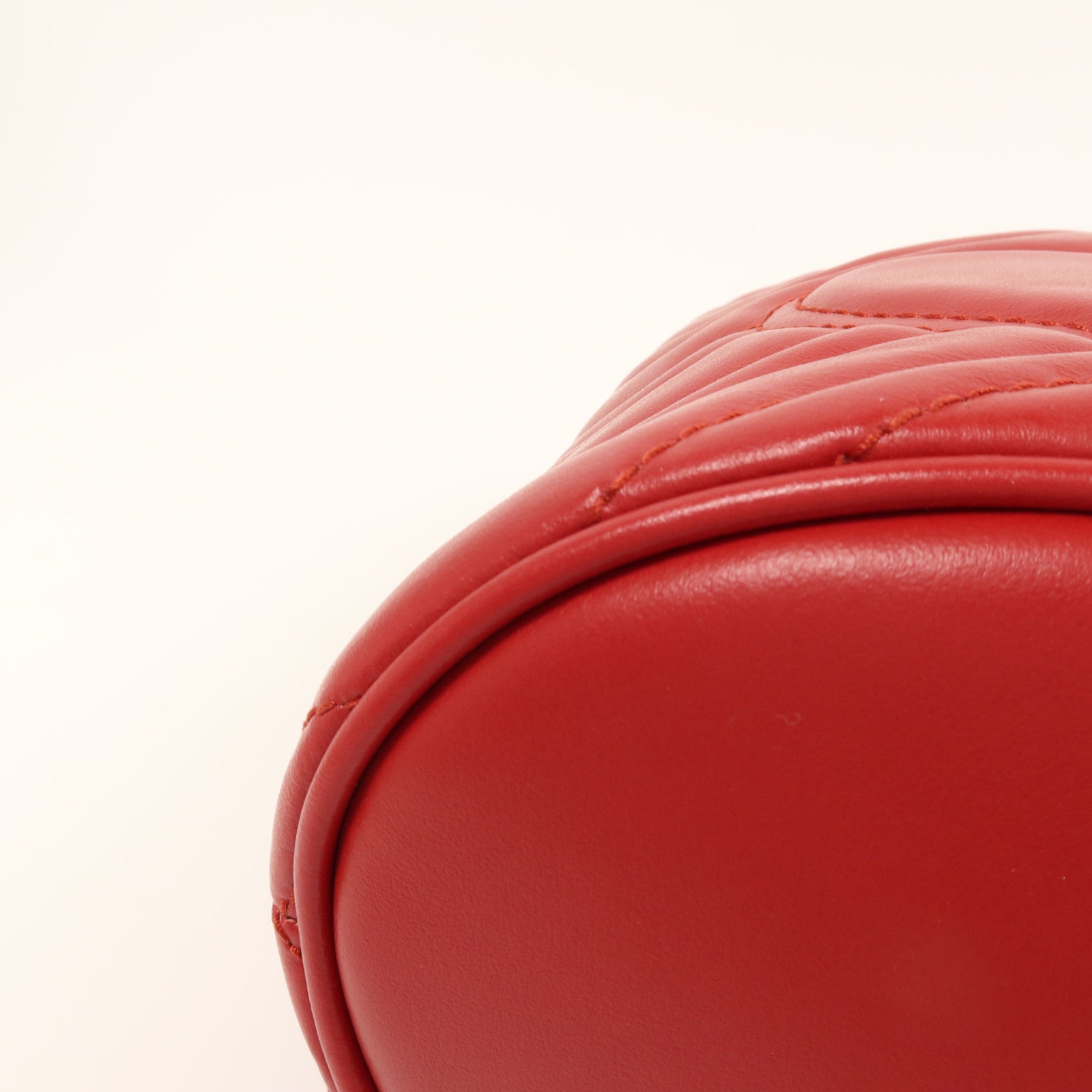 GUCCI 牛皮皮革GG Marmont Mini Shoulder Bag金扣鏈帶肩背袋