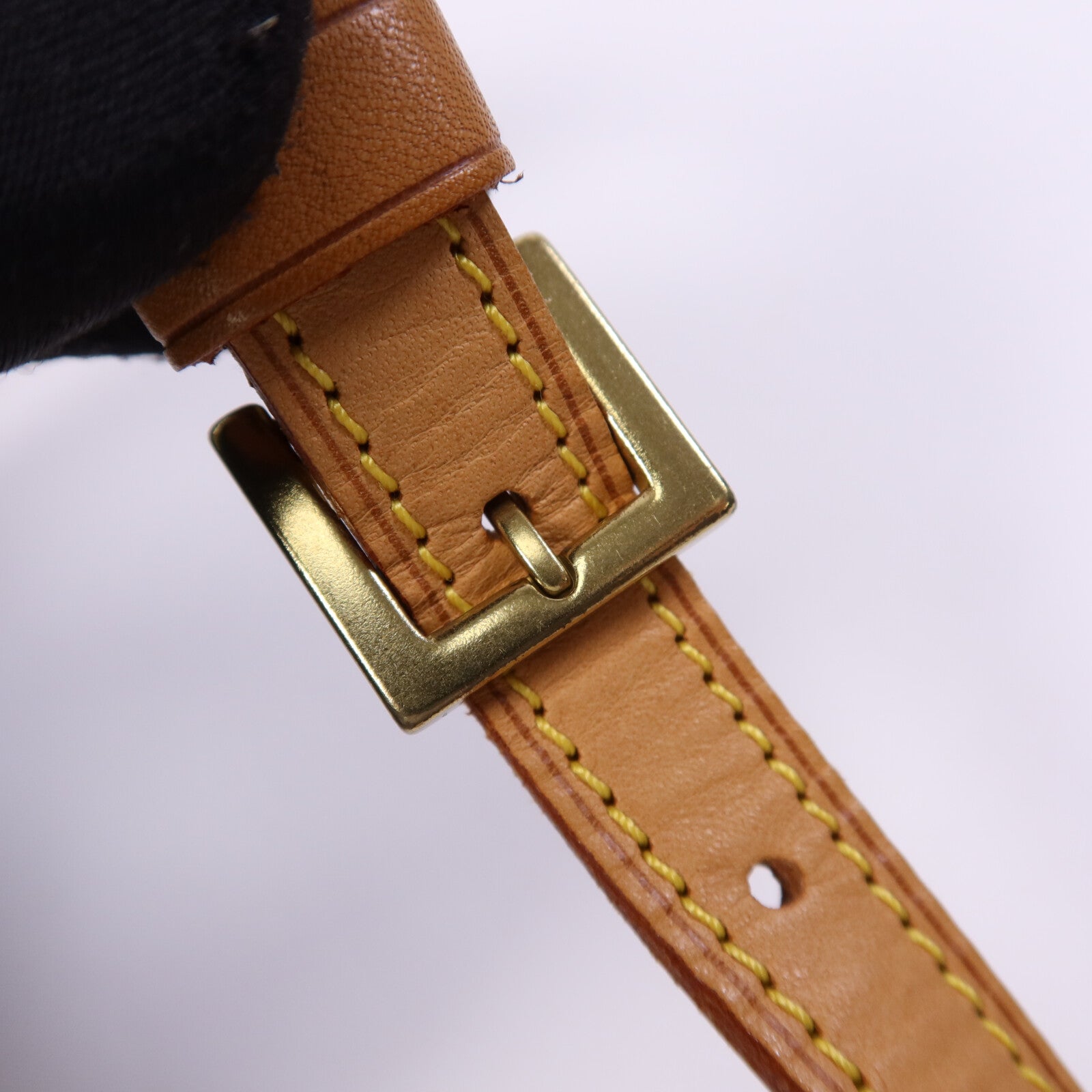 LOUIS VUITTON Monogram Trotteur金扣肩背袋