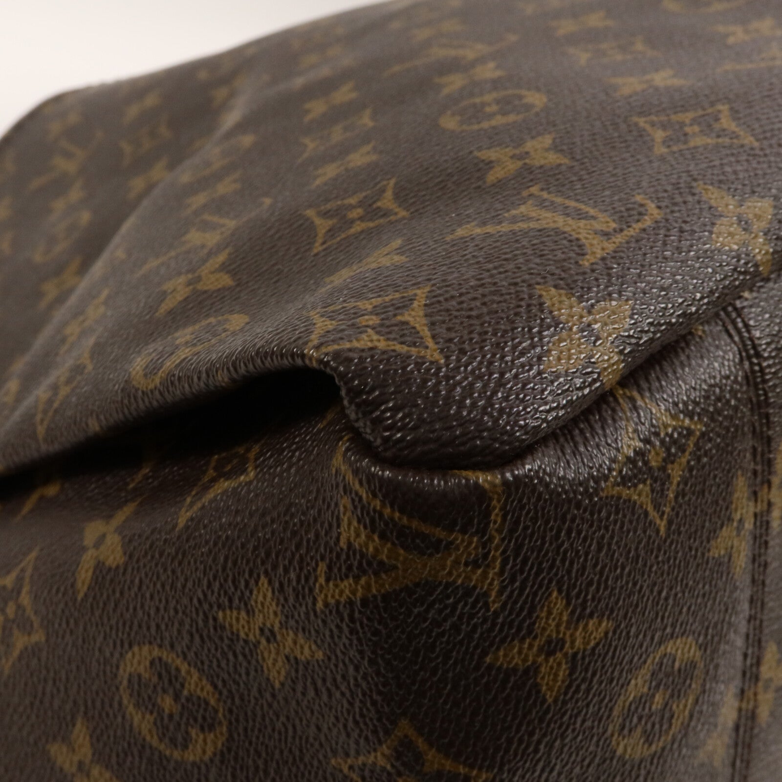 LOUIS VUITTON Monogram Artsy MM肩背袋