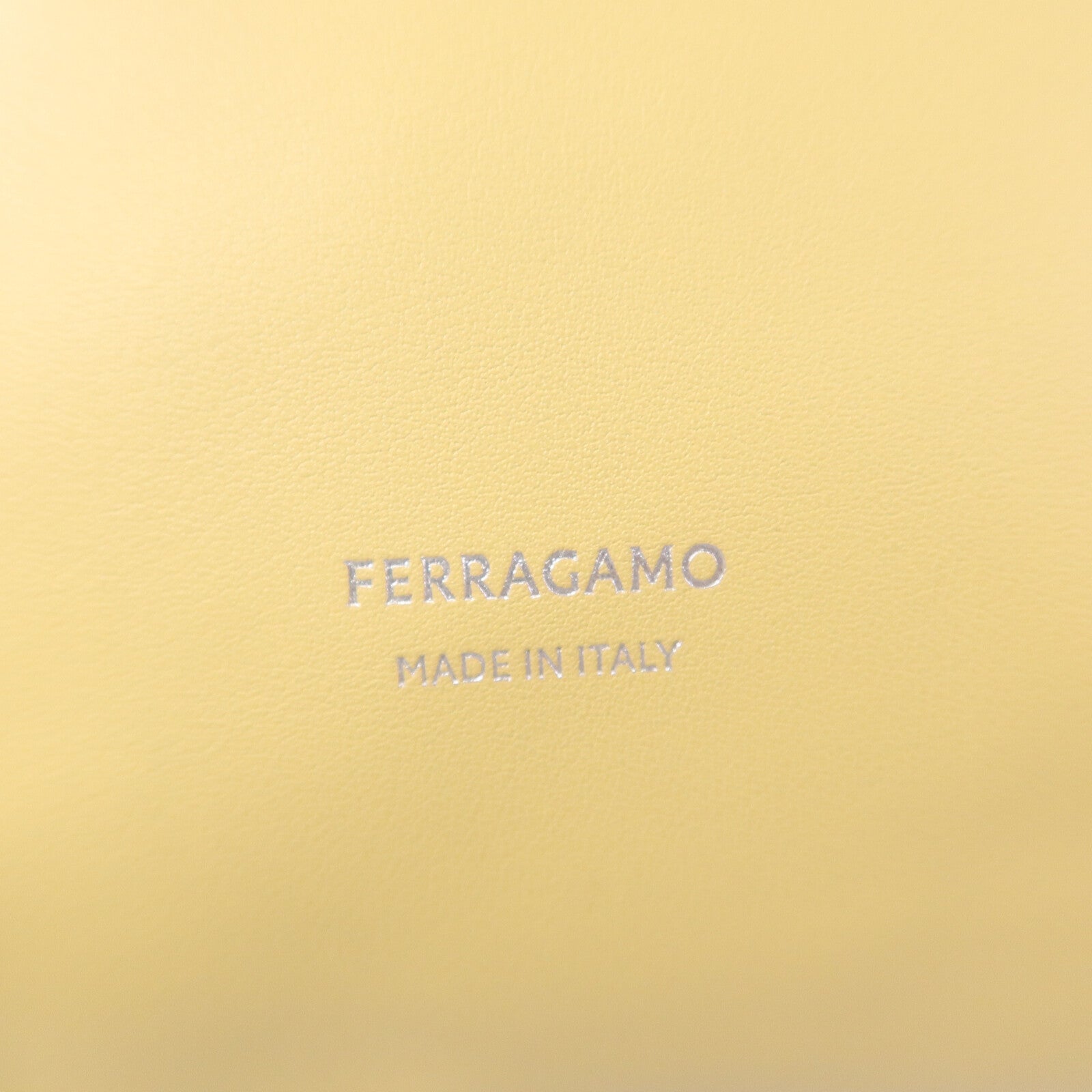 Salvatore Ferragamo 牛皮皮革Debossed Cut-Out Hobo肩背袋