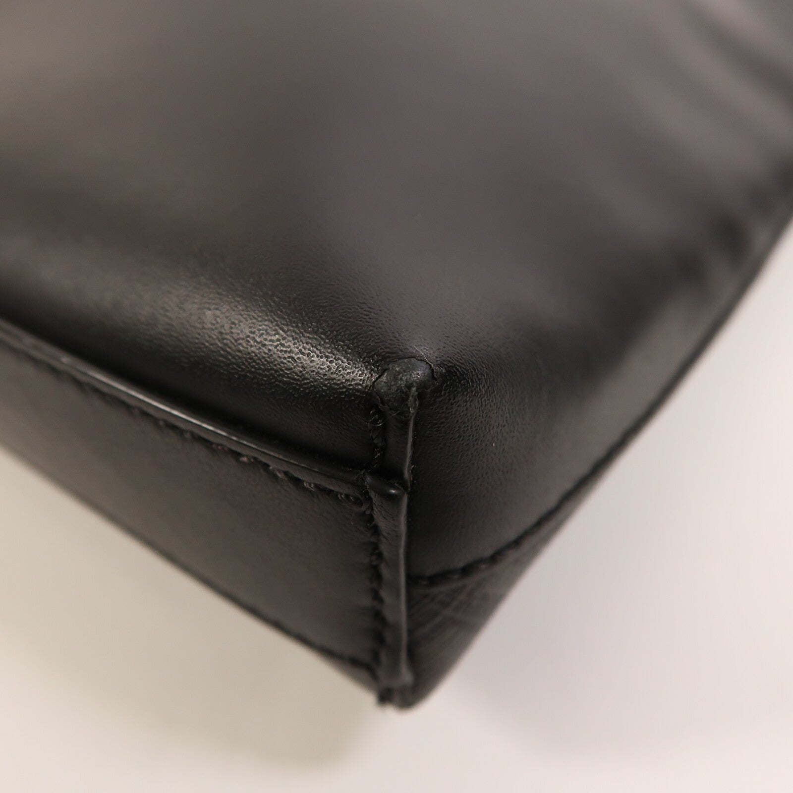 FENDI 塗層帆布Diagonal Messenger銀扣肩背袋