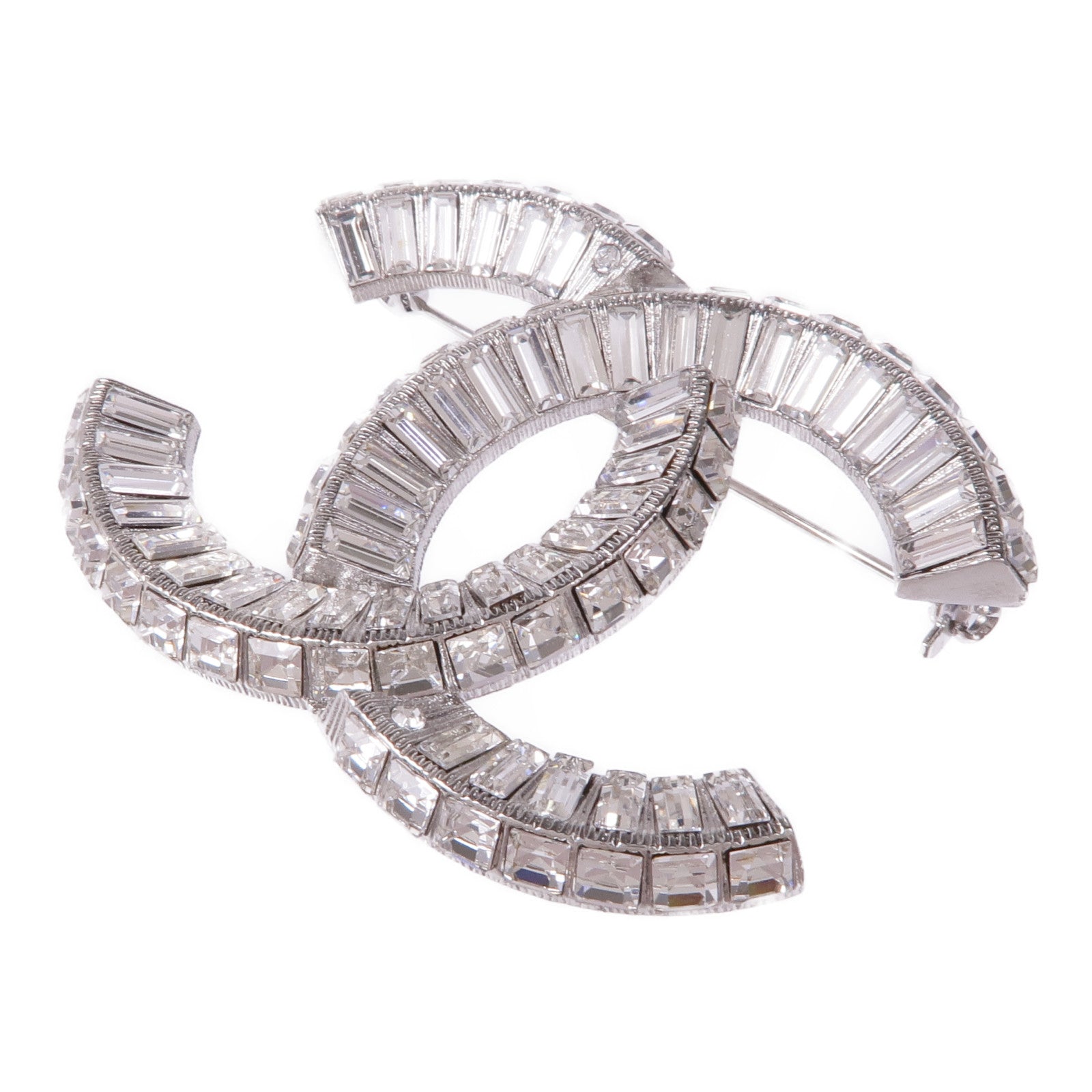 CHANEL CC Brooch Accessories Metal Silver C19/K