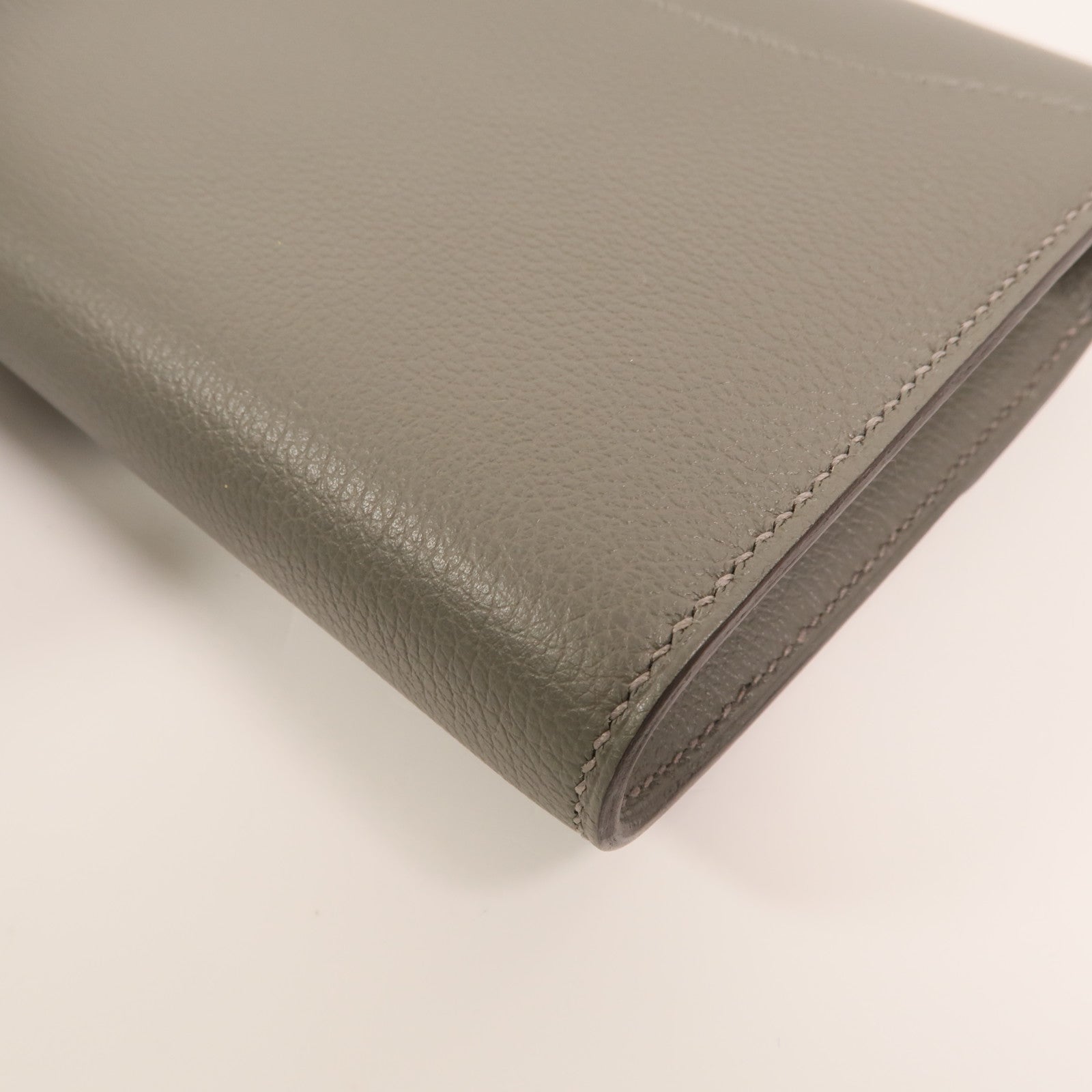 HERMES Evercolor皮革Constance To Go肩背袋Gris Meyer