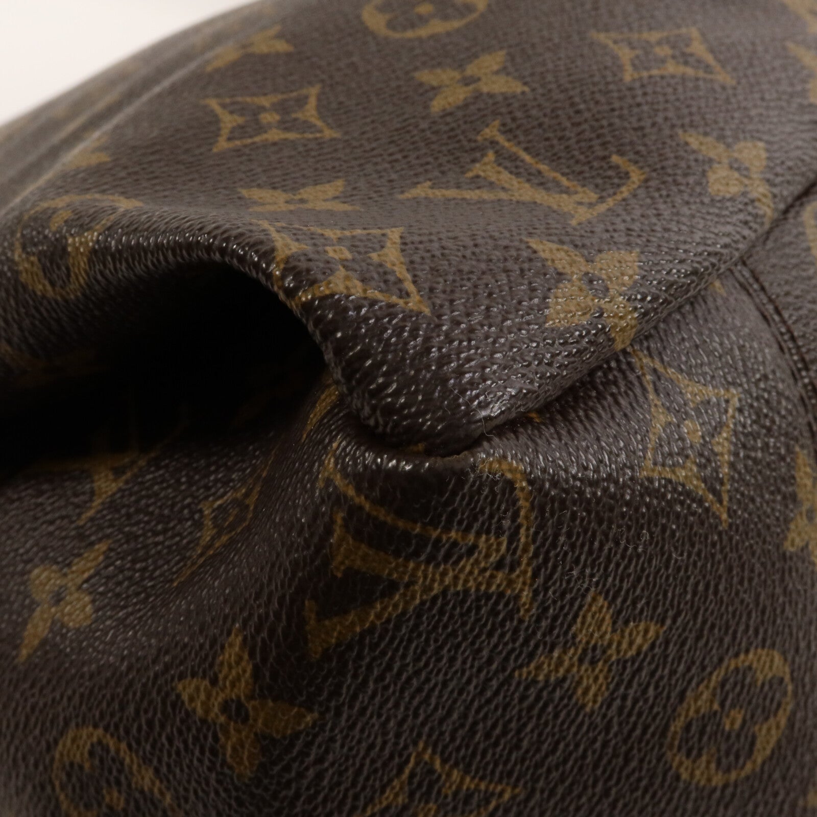 LOUIS VUITTON Monogram Artsy MM肩背袋
