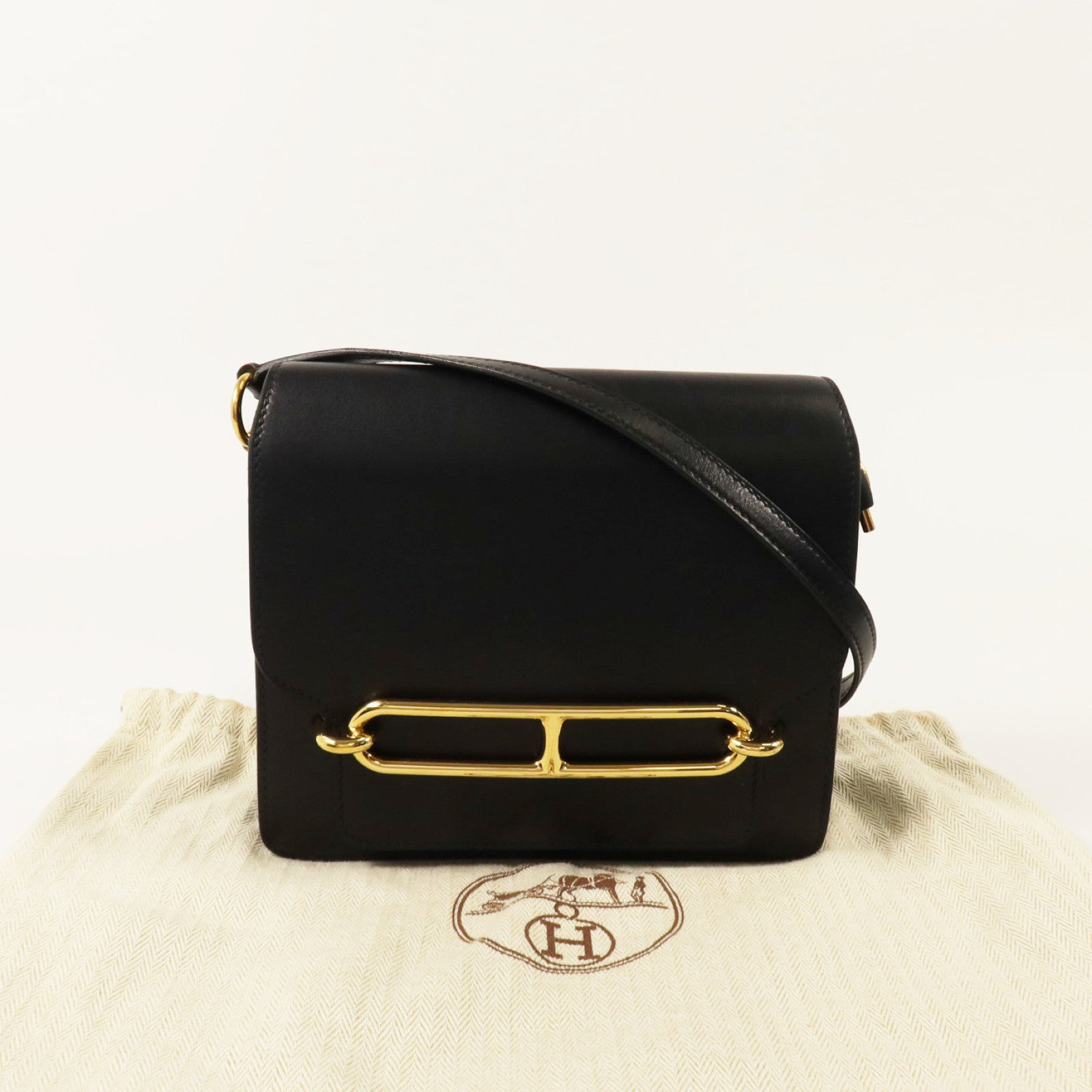 HERMES Evergrain皮革Mini Roulis金扣肩背袋Black