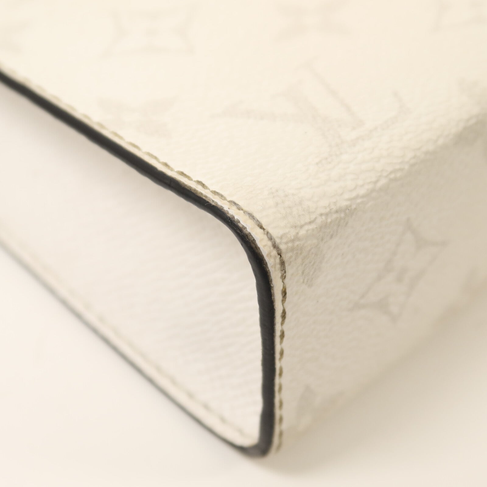 LOUIS VUITTON Taigarama Gaston銀扣肩背袋