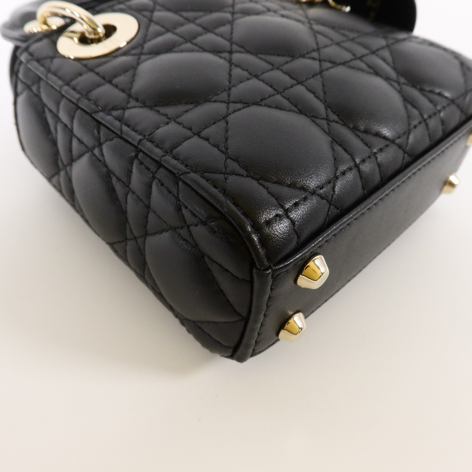 Dior 羊皮皮革Lady Dior Micro手挽肩背兩用袋