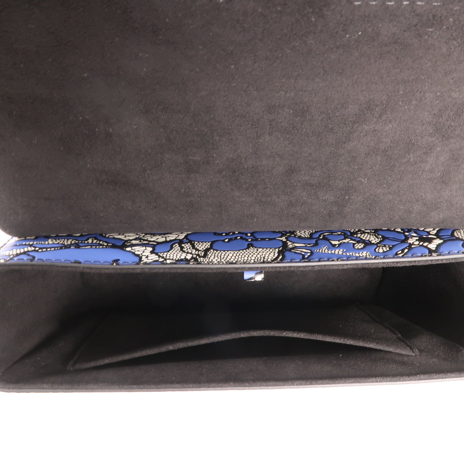 LOUIS VUITTON 牛皮皮革Twist MM金扣鏈帶肩背袋