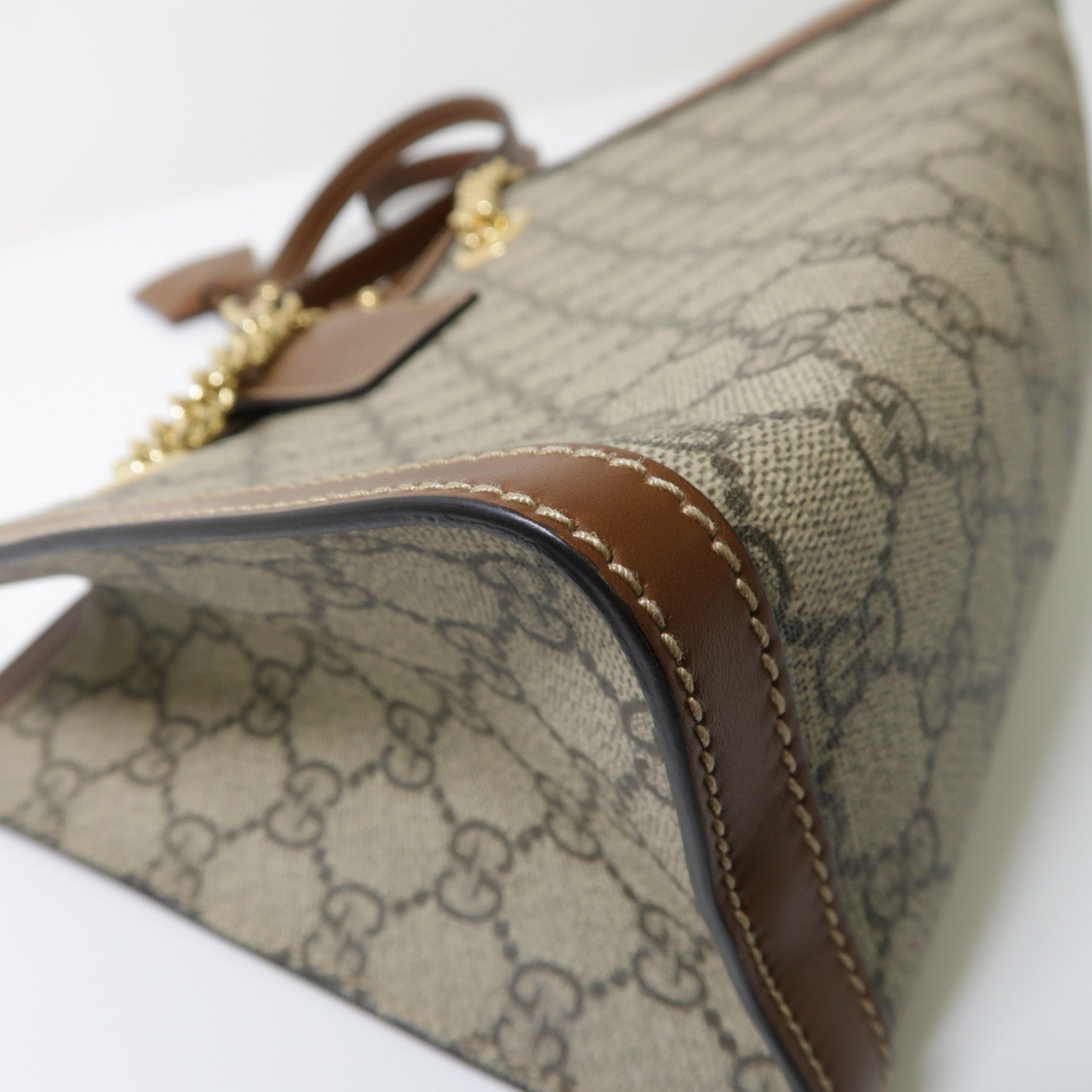 GUCCI 塗層帆布Padlock Small GG金扣肩背袋啡色