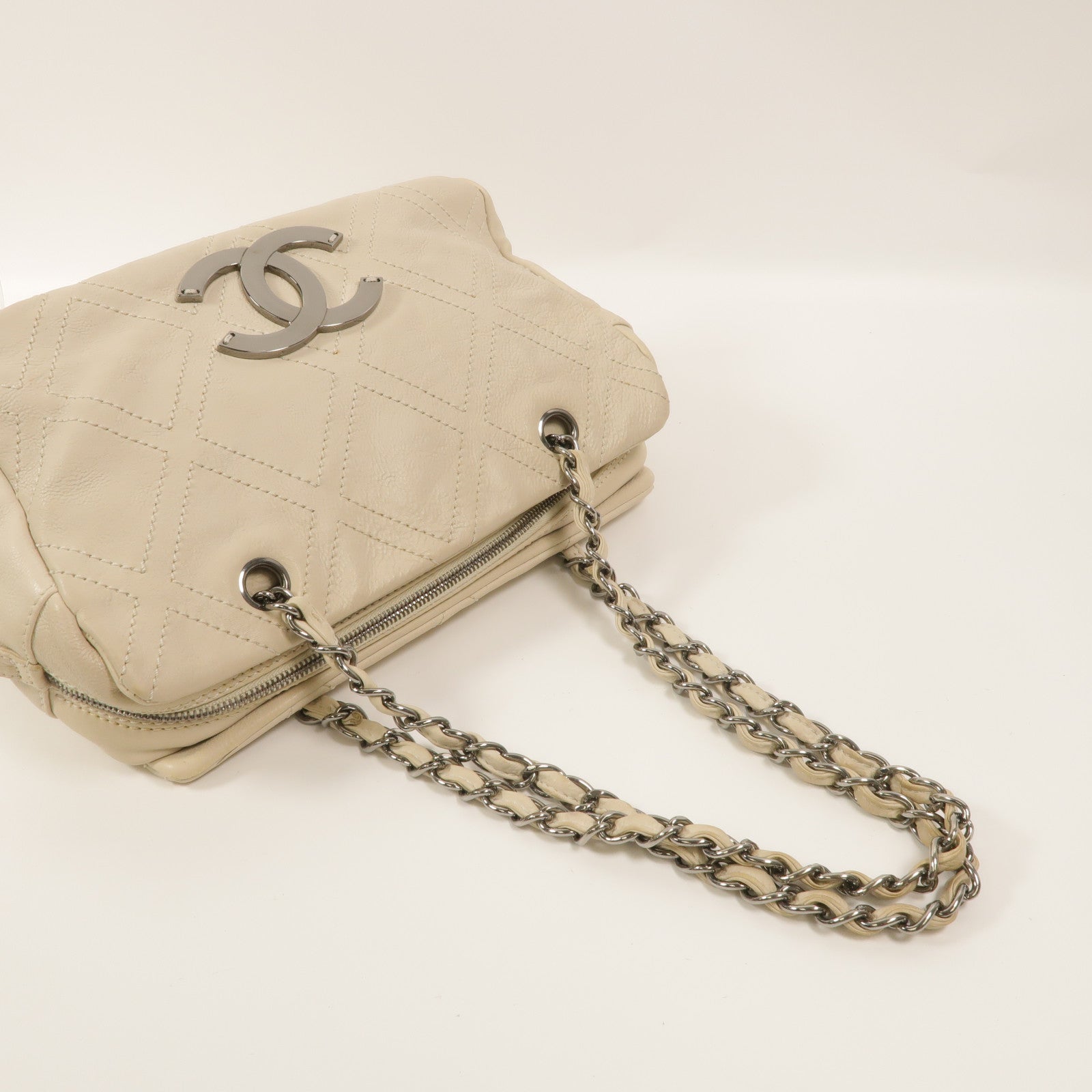 CHANEL 牛皮皮革Diamond Stitch Tote Bag鏈帶肩背袋