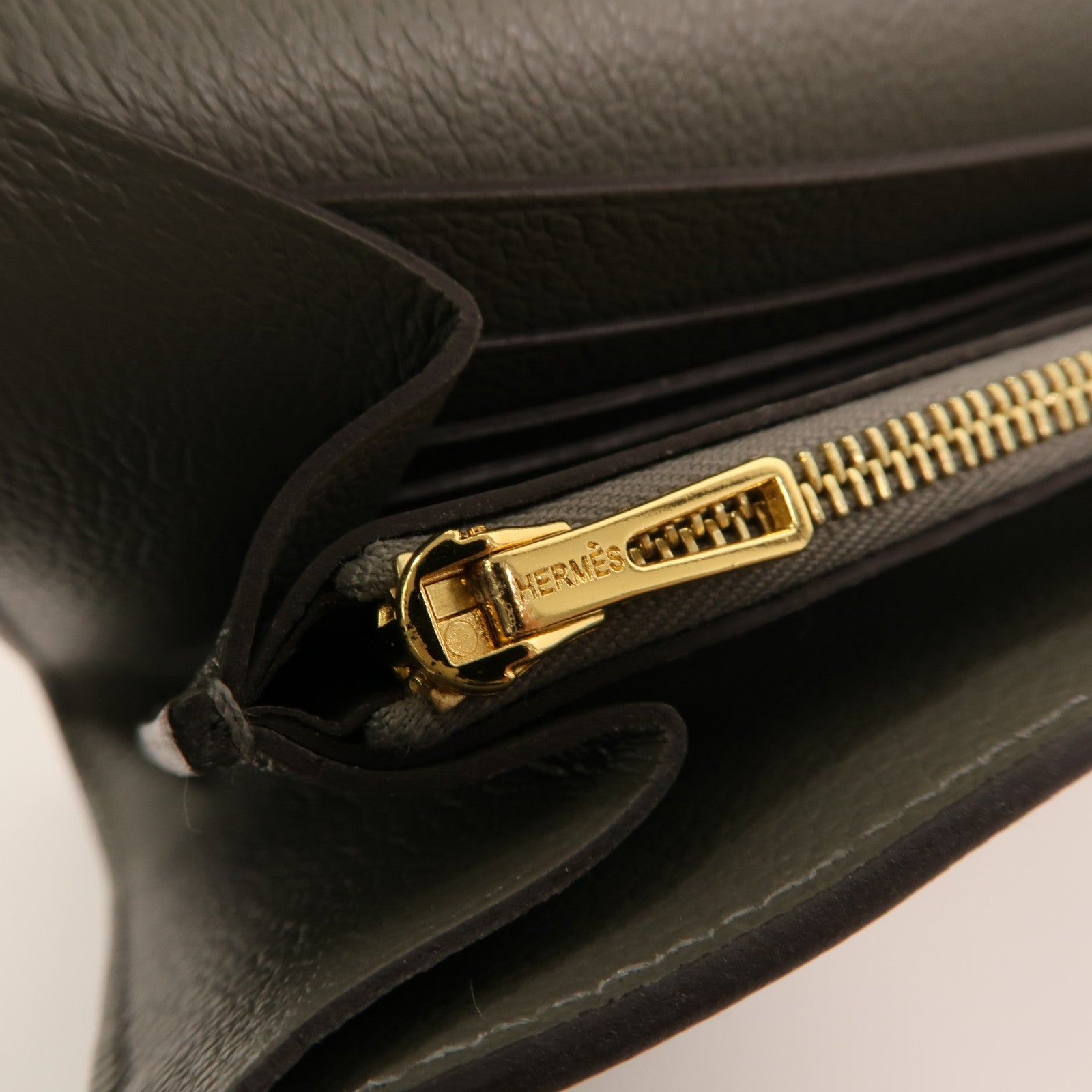 HERMES Evercolor皮革Constance To Go肩背袋Gris Meyer