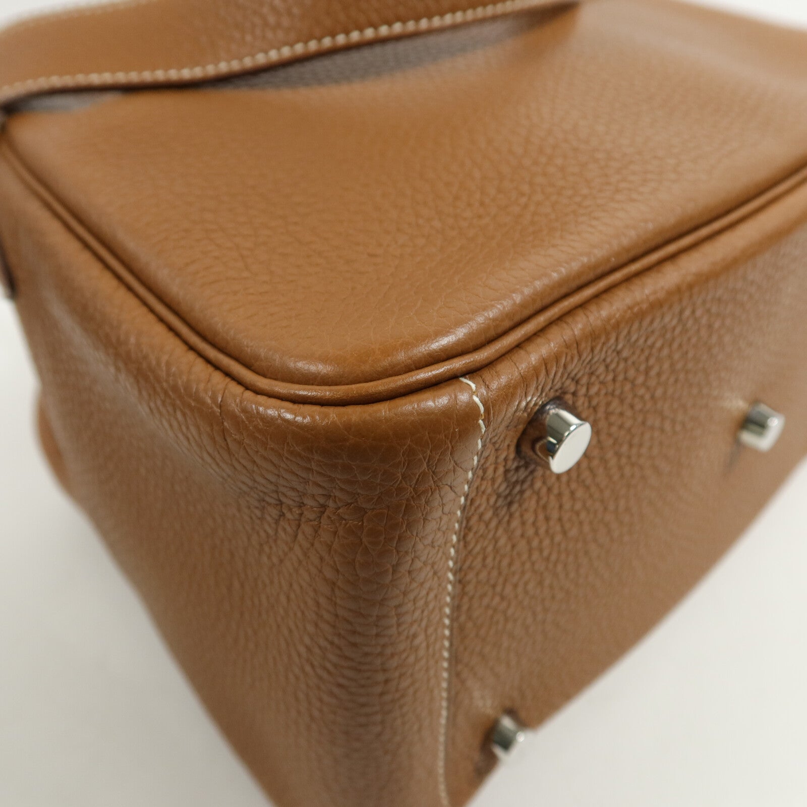 HERMES Clemence皮革Lindy 26肩背袋Gold