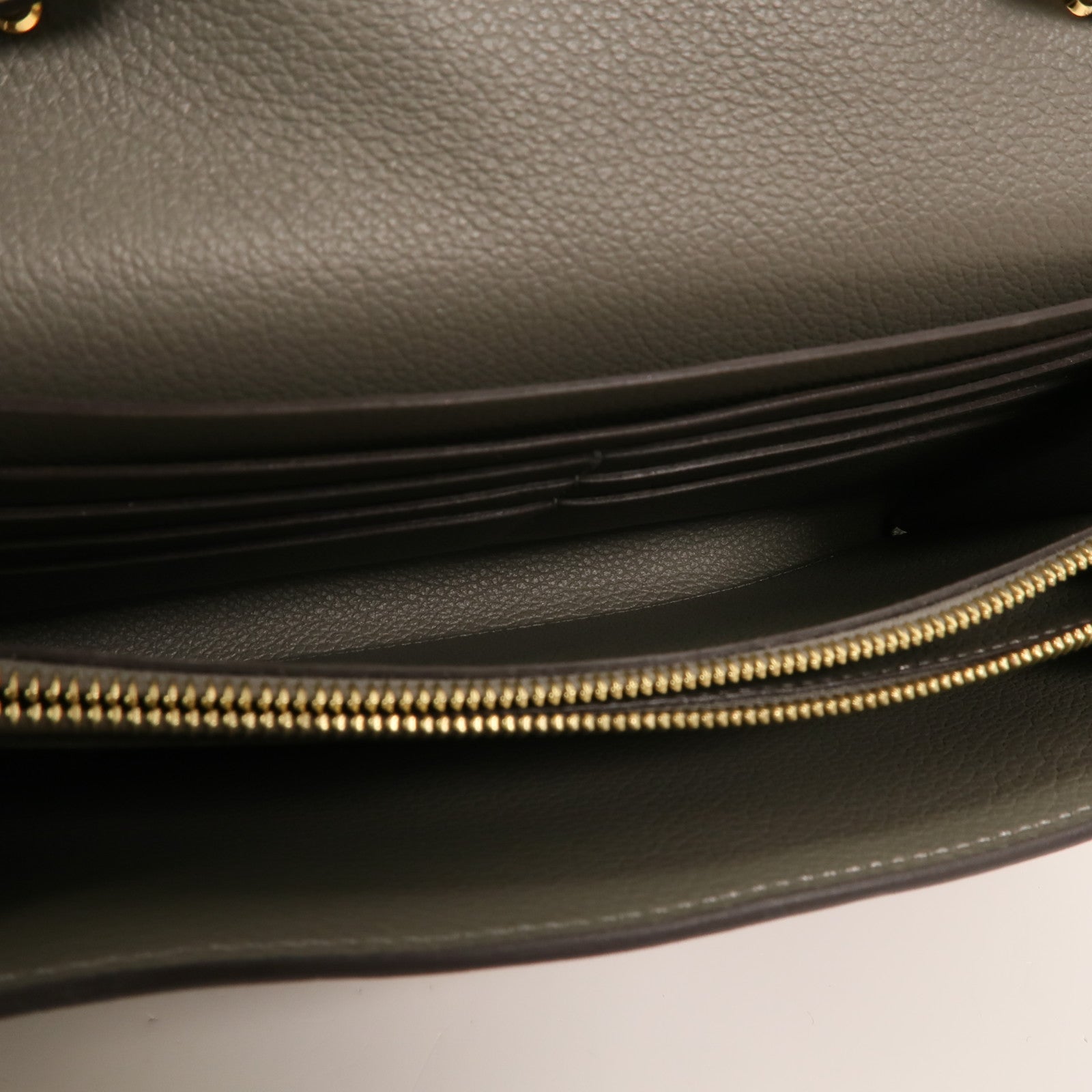 HERMES Evercolor皮革Constance To Go肩背袋Gris Meyer