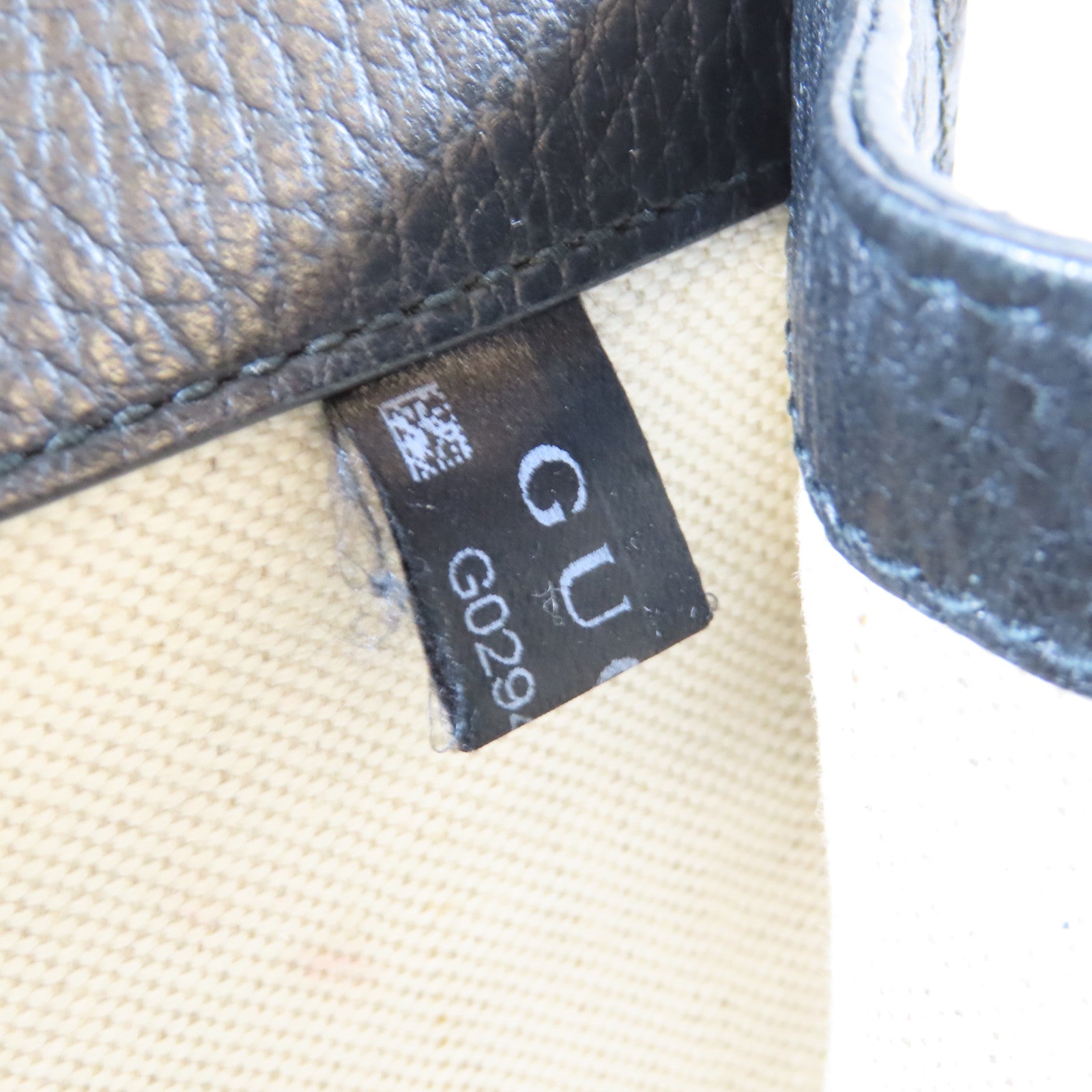 GUCCI 【激減優惠】牛皮皮革Dionysus Mini銀扣鏈帶肩背袋黑色