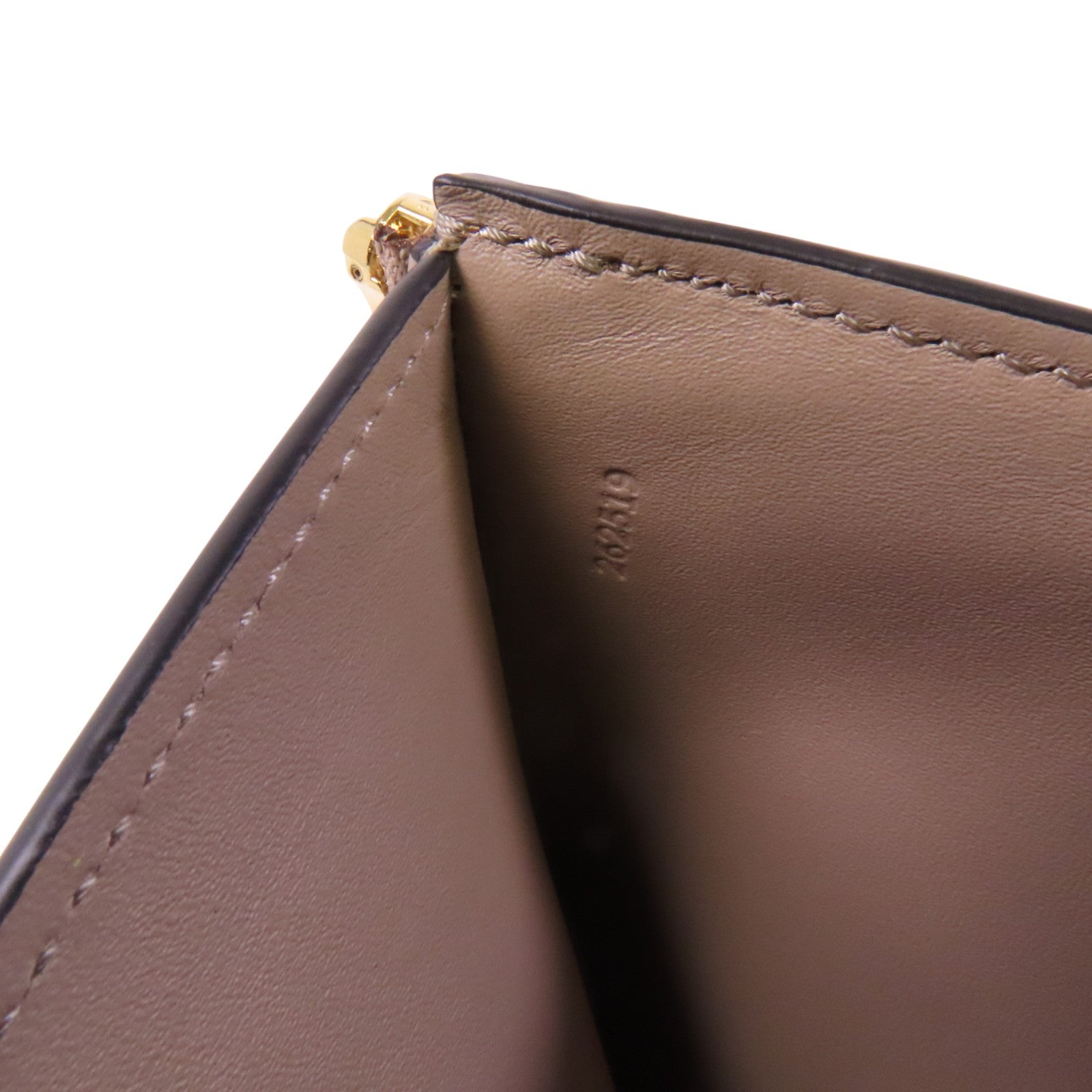 LOEWE 牛皮皮革Small Wallet銀扣短錢包