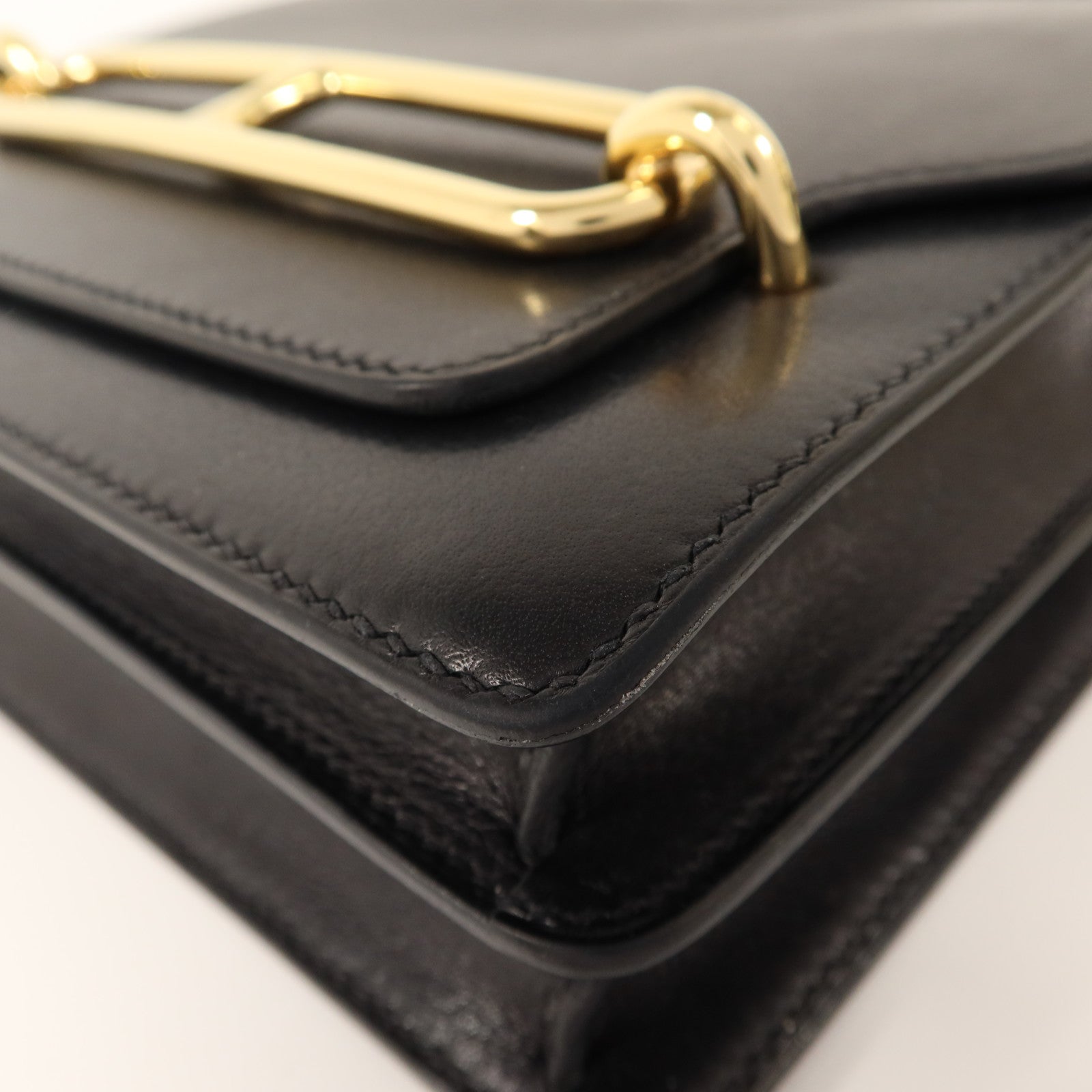 HERMES Evergrain皮革Mini Roulis金扣肩背袋Black