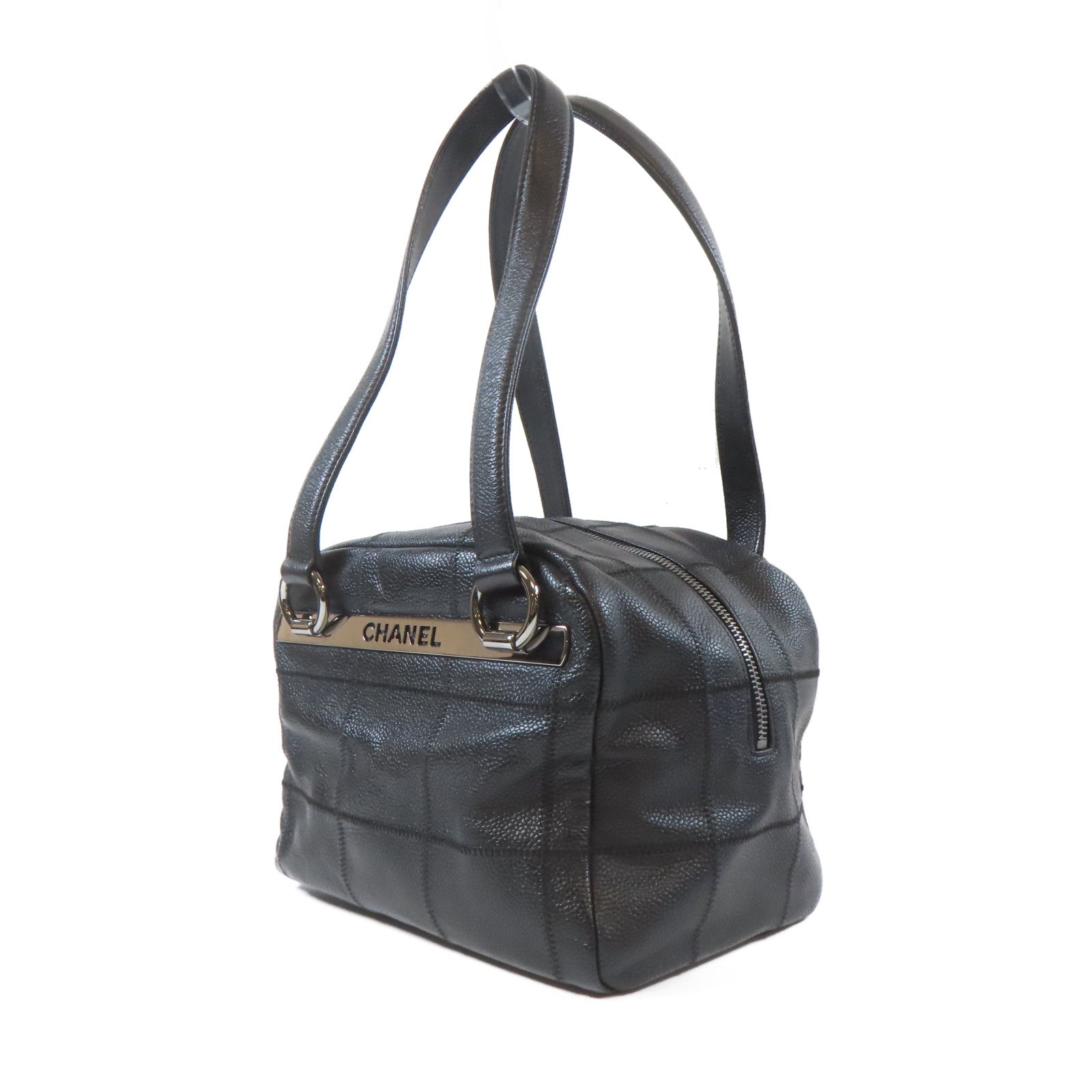 CHANEL Caviar皮革Shoulder Bag銀扣肩背袋黑色