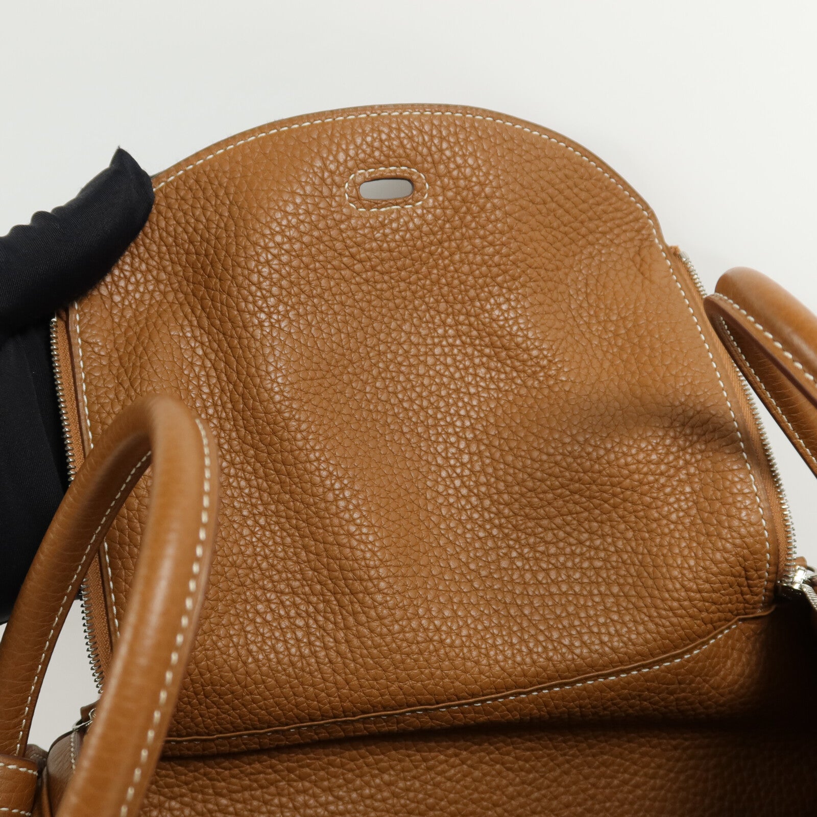 HERMES Clemence皮革Lindy 26肩背袋Gold